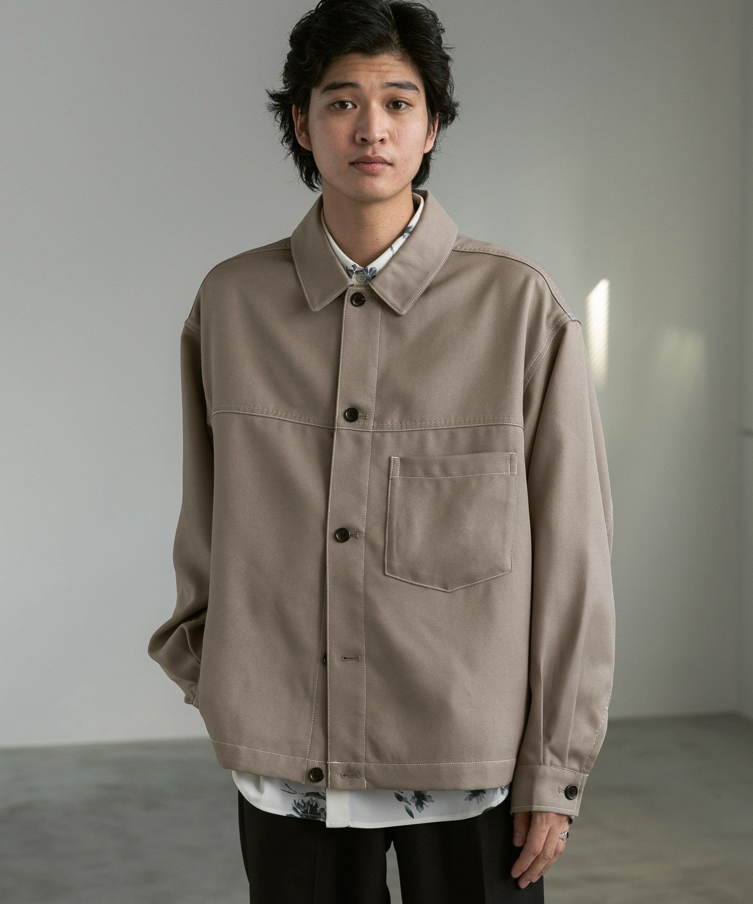 【SALE／50%OFF】RAGEBLUE ステッチオーバーサイズショートブルゾン レイジブルー ジャケット・アウター ブルゾン・ジャンパー ブラック ホワイト ブラウン【送料無料】のサムネイル