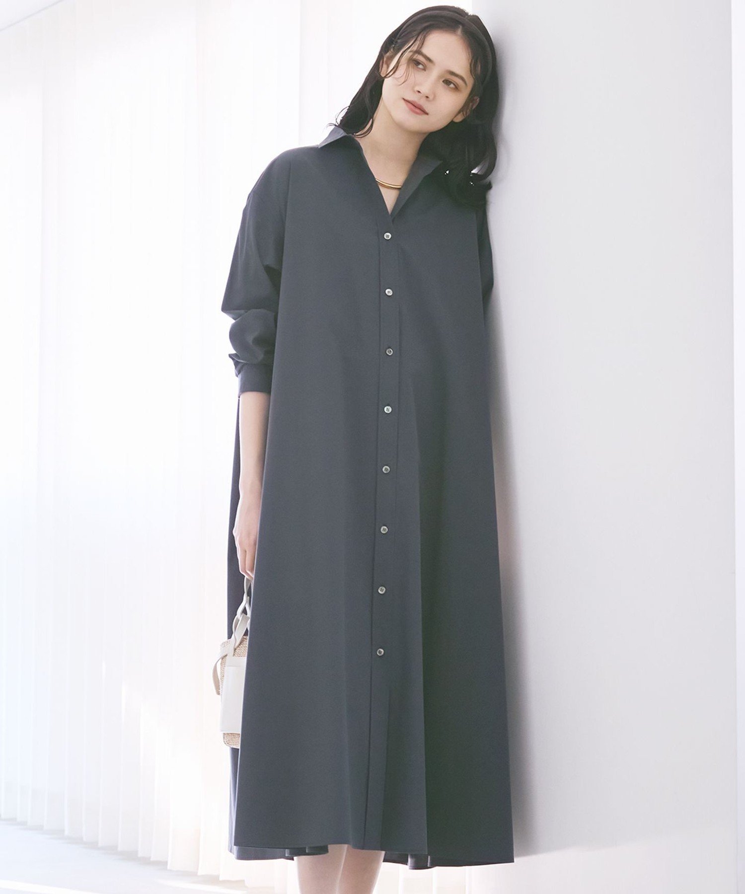 23区 S 【SLOW/一部店舗限定】タンブラーコットンブロード シャツワンピース ニジュウサンク ワンピース・ドレス シャツワンピース ブルー ホワイト【送料無料】