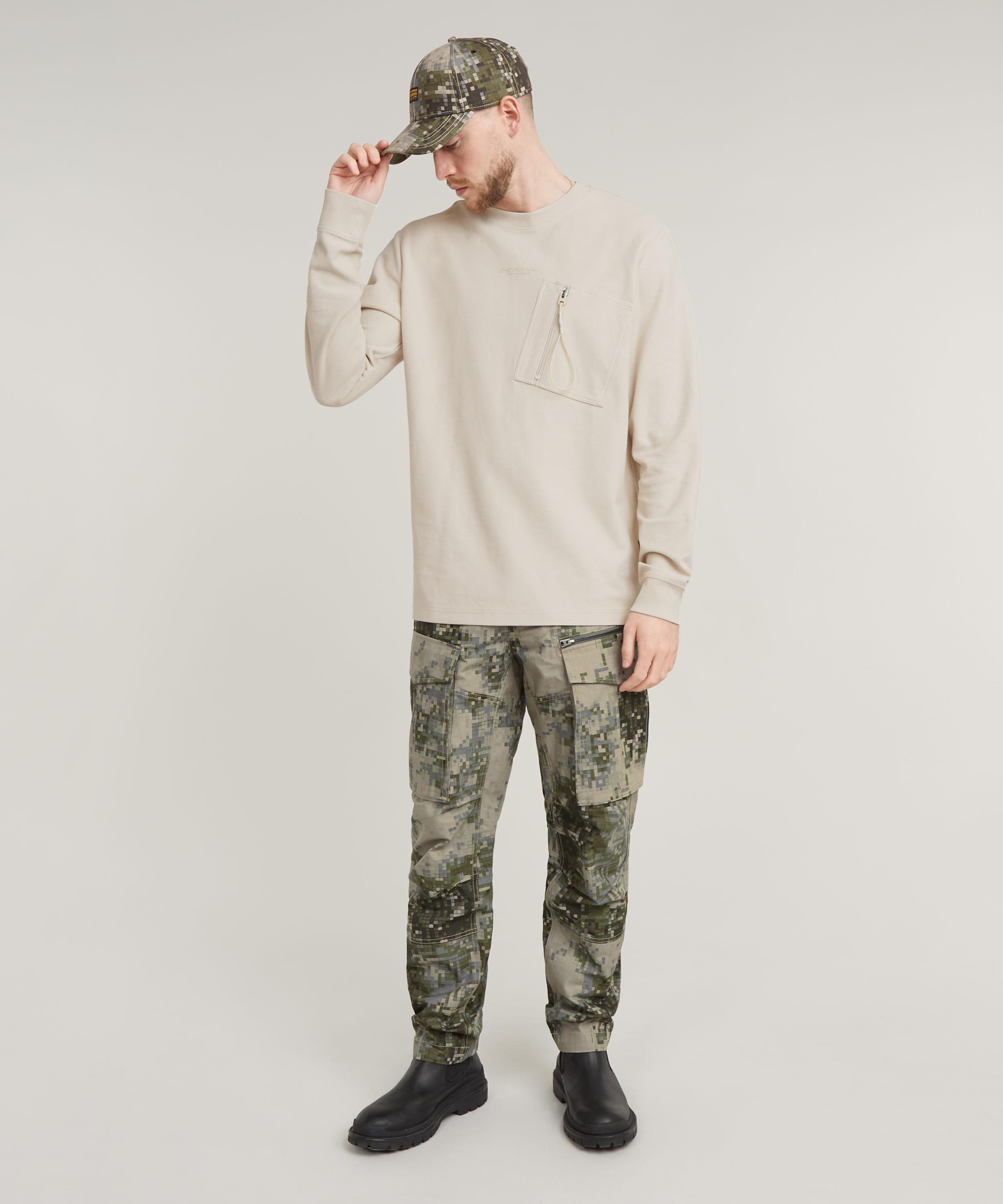 【公式ショップ】ROVIC ZIP 3D REGULAR TAPERED PANTS/立体裁断テーパードカーゴパンツ/デジタルカモ柄 ジースターロゥ パンツ カーゴパンツ