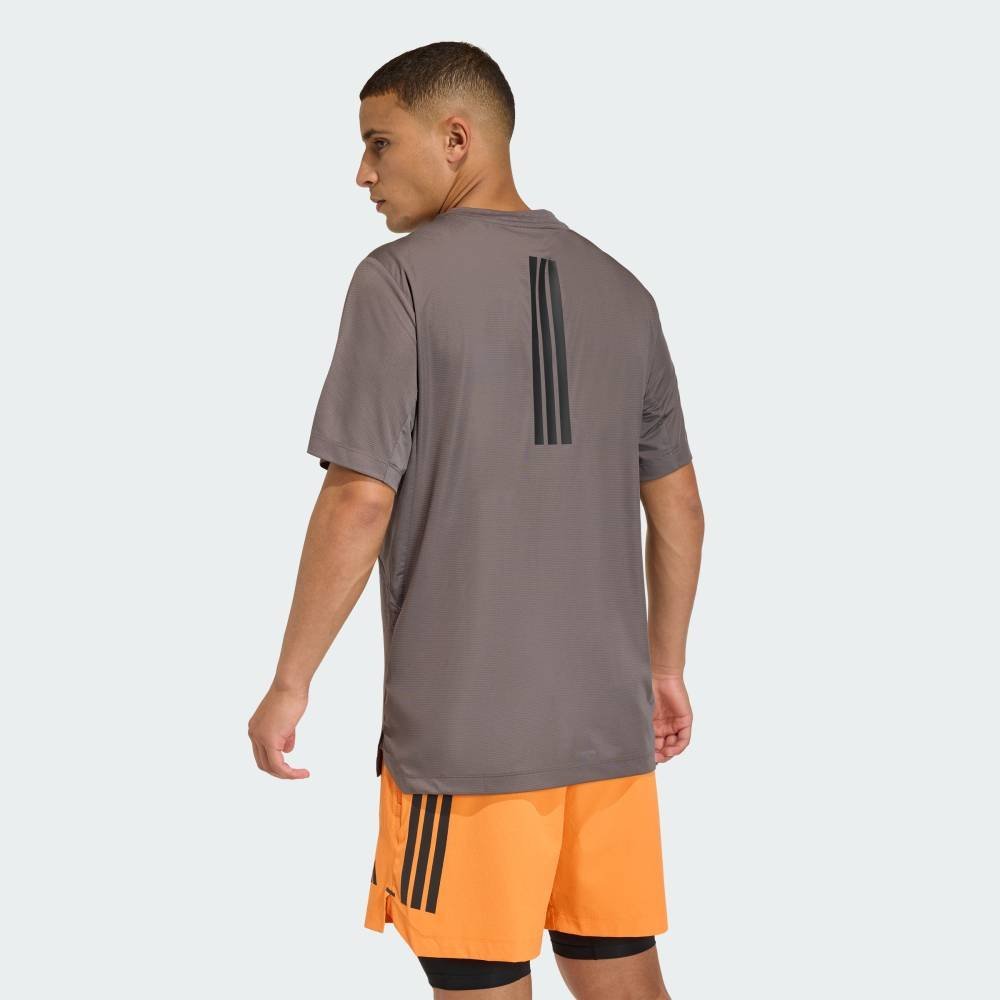 【公式】アディダス adidas 返品可 D4T PrimeLift スリーストライプス半袖Tシャツ アディダス トップス カットソー・Tシャツ ブラウン