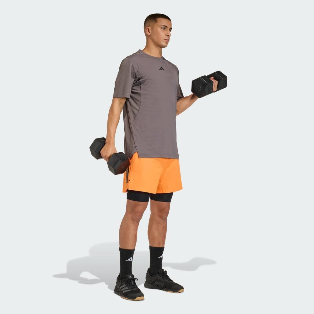 【公式】アディダス adidas 返品可 D4T PrimeLift スリーストライプス半袖Tシャツ アディダス トップス カットソー・Tシャツ ブラウン