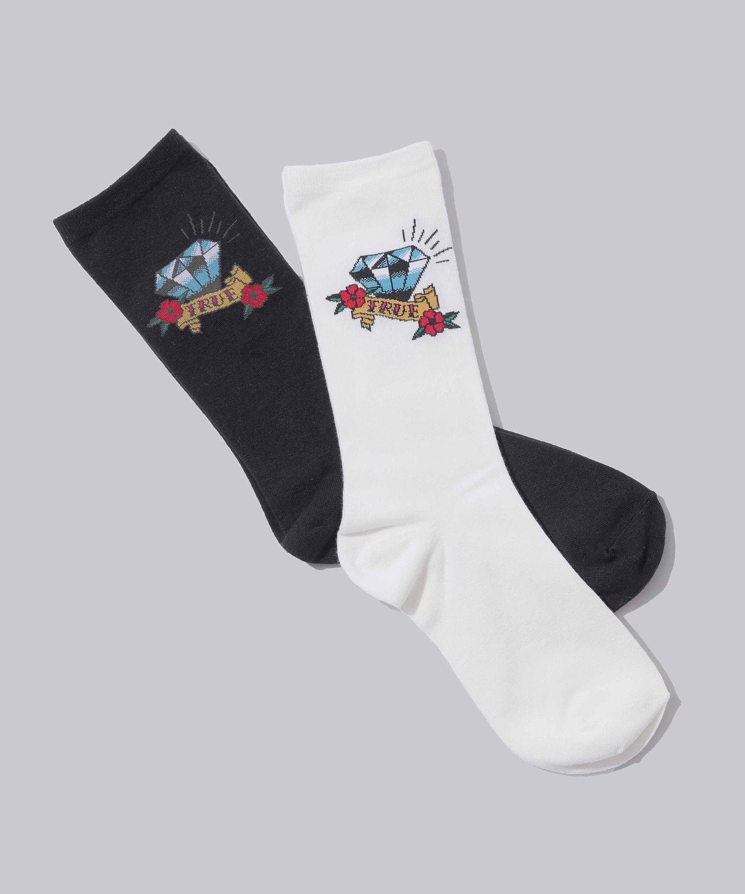 X-girl TATTOO JACQUARD SOCKS エックスガール アクセサリー・腕時計 その他のアクセサリー・腕時計 ブラック ホワイト