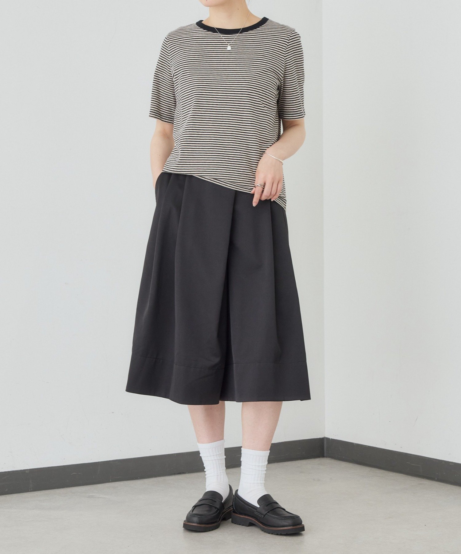 【SALE／5%OFF】BEARDSLEY タックキュロット《FRIPIER》 ビアズリー パンツ キュロット グレー【送料無料】