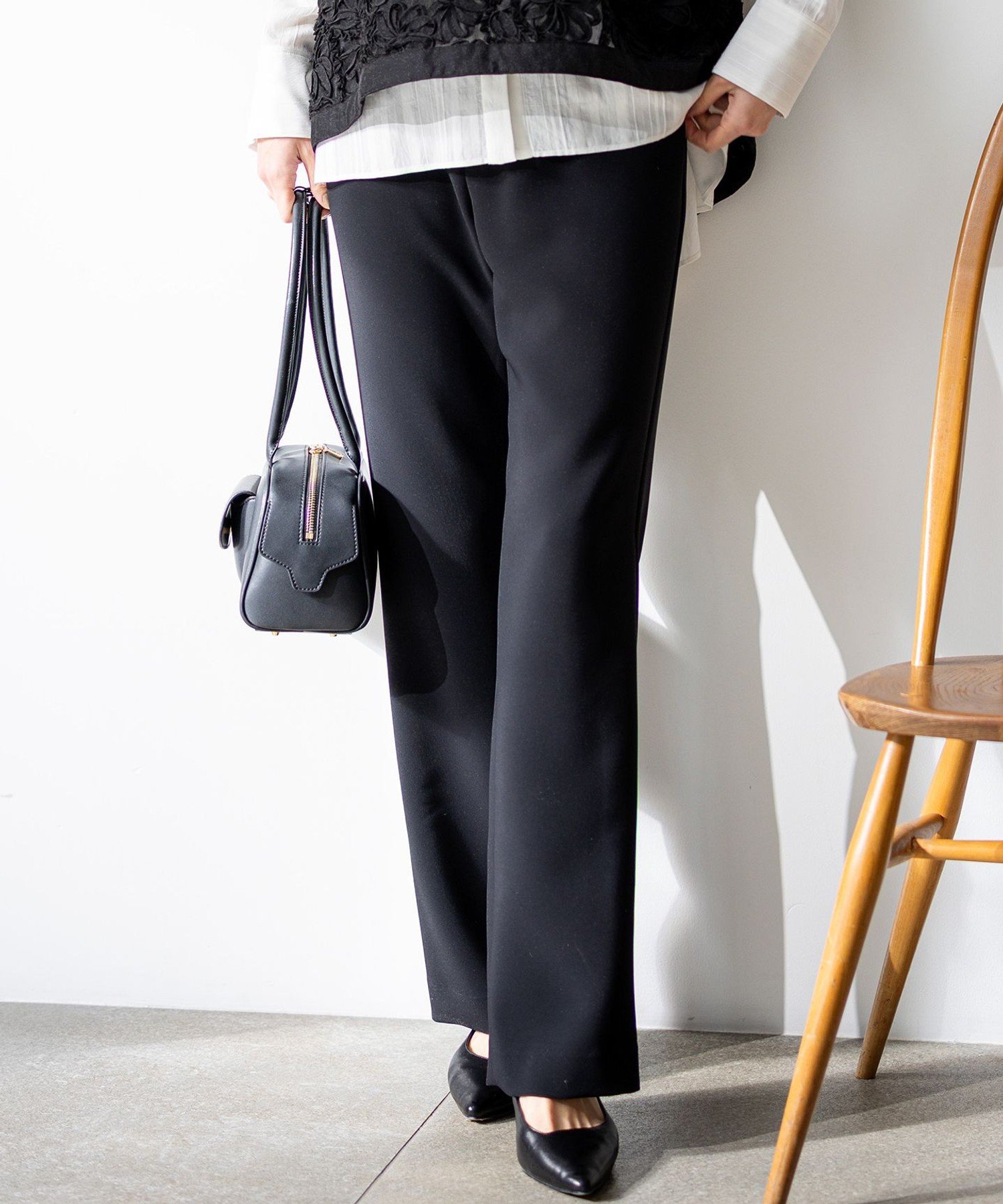 23区 L 【新色追加】ストレッチダブルクロス フレアパンツ ニジュウサンク パンツ その他のパンツ ベージュ ブラック