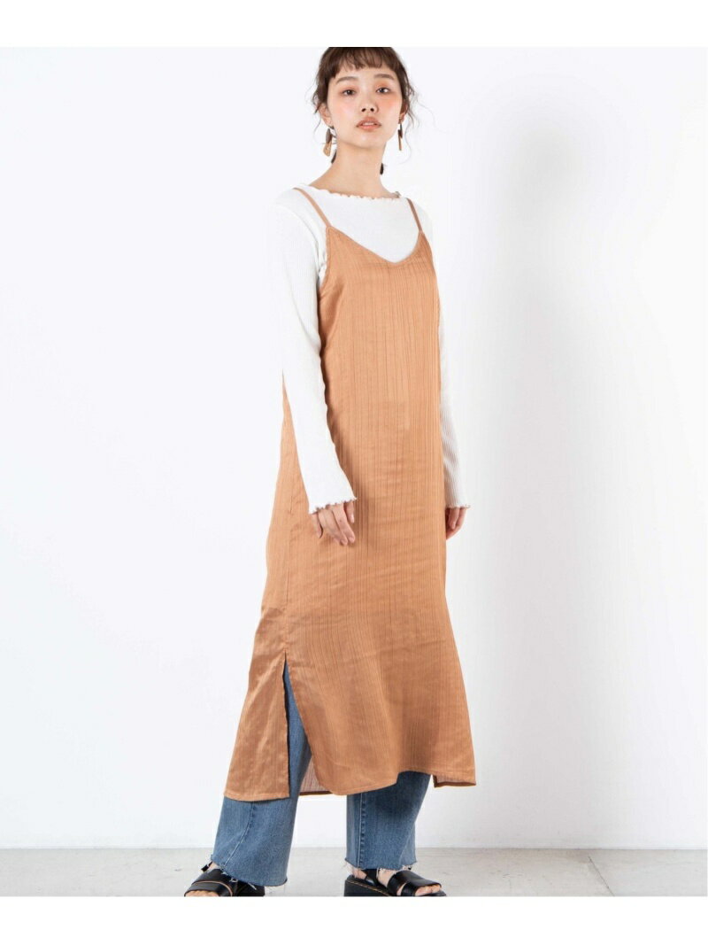 【SALE／33%OFF】WEGO (L)シアープリーツキャミワンピース ウィゴー ワンピース・ドレス ワンピース オレンジ グリーン ブラックのサムネイル