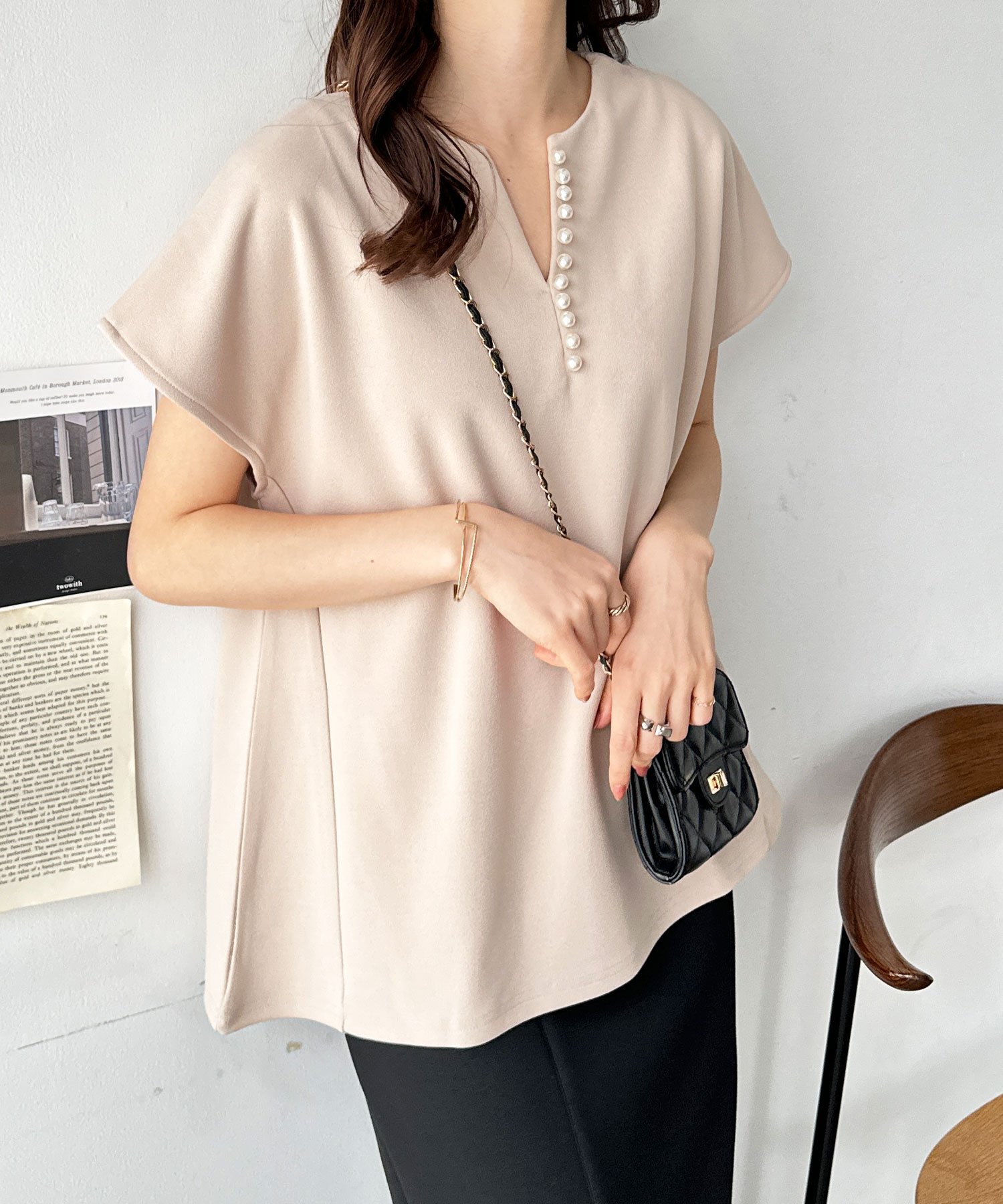 【SALE／15%OFF】GeeRA パール調ビーズ付キーネックトップス ジーラ トップス その他のトップス ベージュ ブラック グリーン ネイビー ホワイトのサムネイル