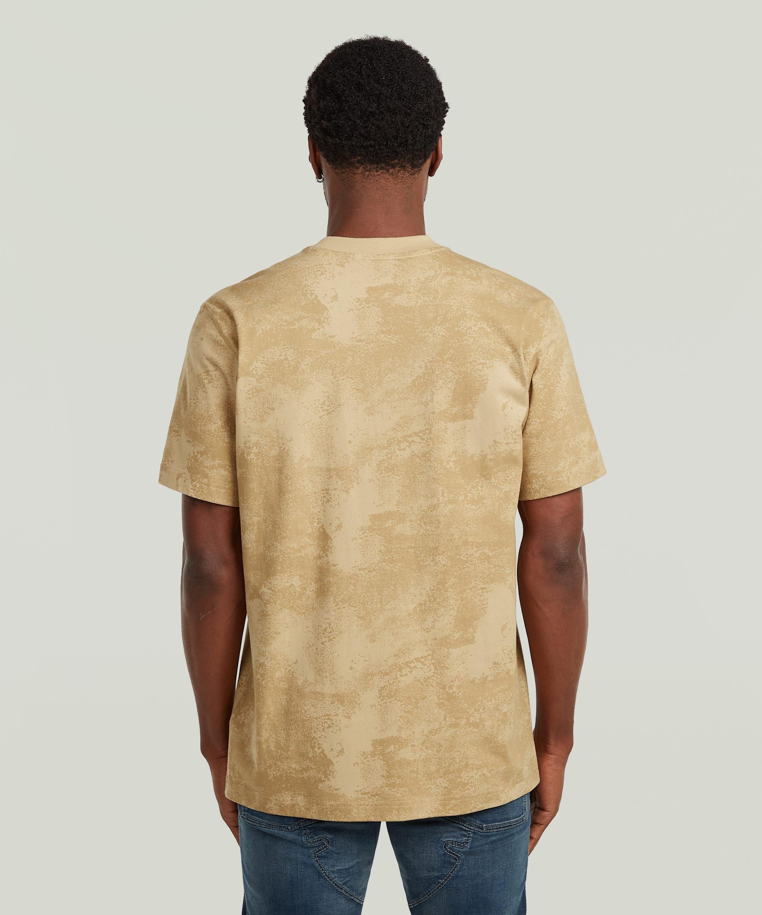 【公式ショップ】Allover Print T-Shirt/総柄プリントレギュラーフィットクルーネックTシャツ ジースターロゥ トップス カットソー・Tシャツ ベージュ