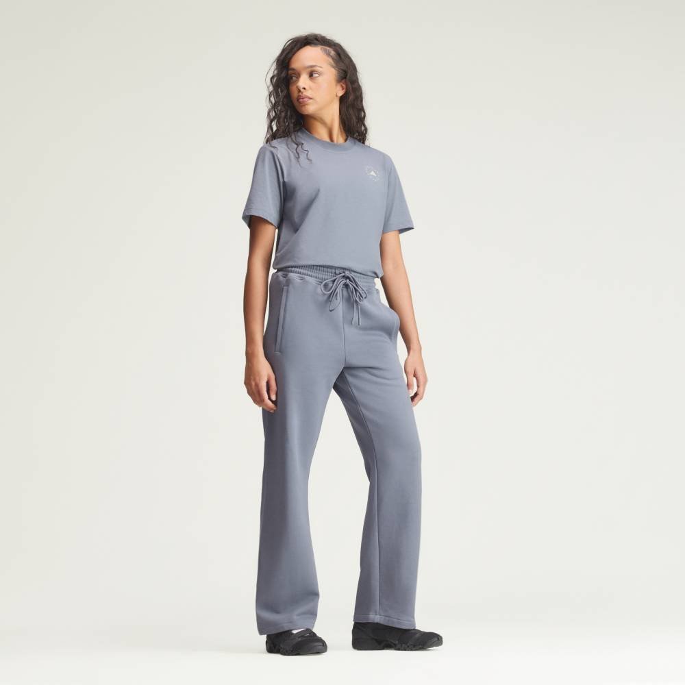 【公式】アディダス adidas 返品可 adidas by Stella McCartney TrueCasuals レギュラー スポーツウェア T... アディダス トップス カットソー・Tシャツ ブラック