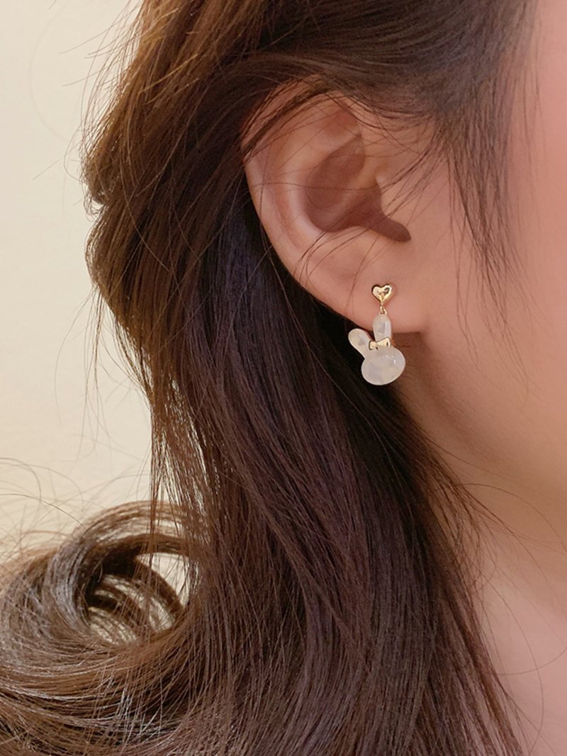 Coo+i/(W)ハートリボンうさぎピアス スレンダー アクセサリー・腕時計 ピアス ゴールド
