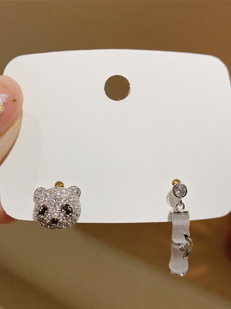Coo+i/(W)パンダアシンメトリーピアス スレンダー アクセサリー・腕時計 ピアス シルバー