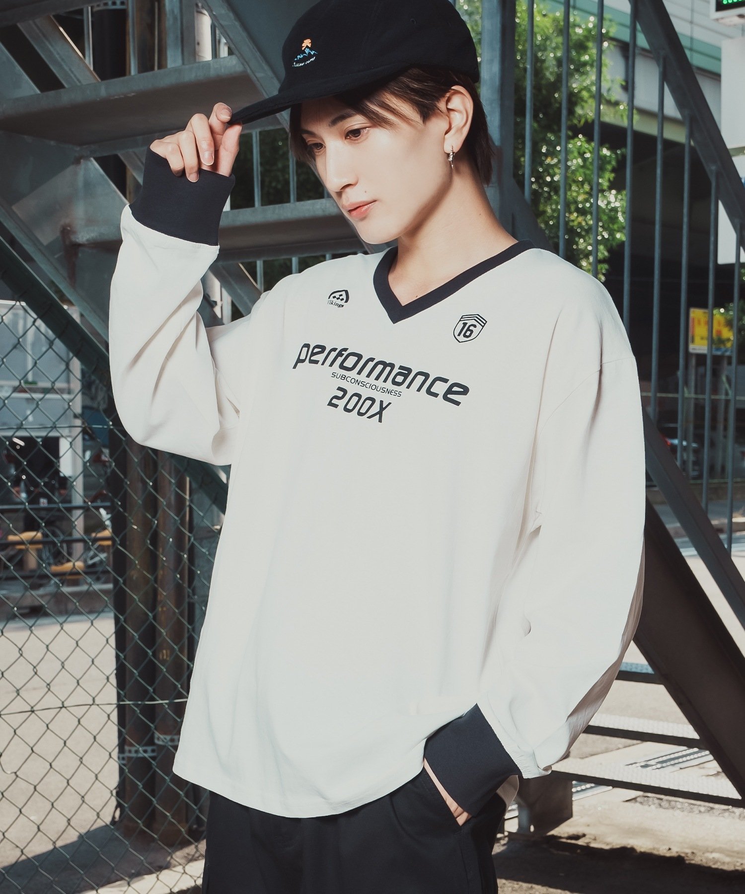 improves ゲームシャツ Vネック ロングスリーブTシャツ インプローブス トップス カットソー・Tシャツ グレー ブラック パープル ホワイト