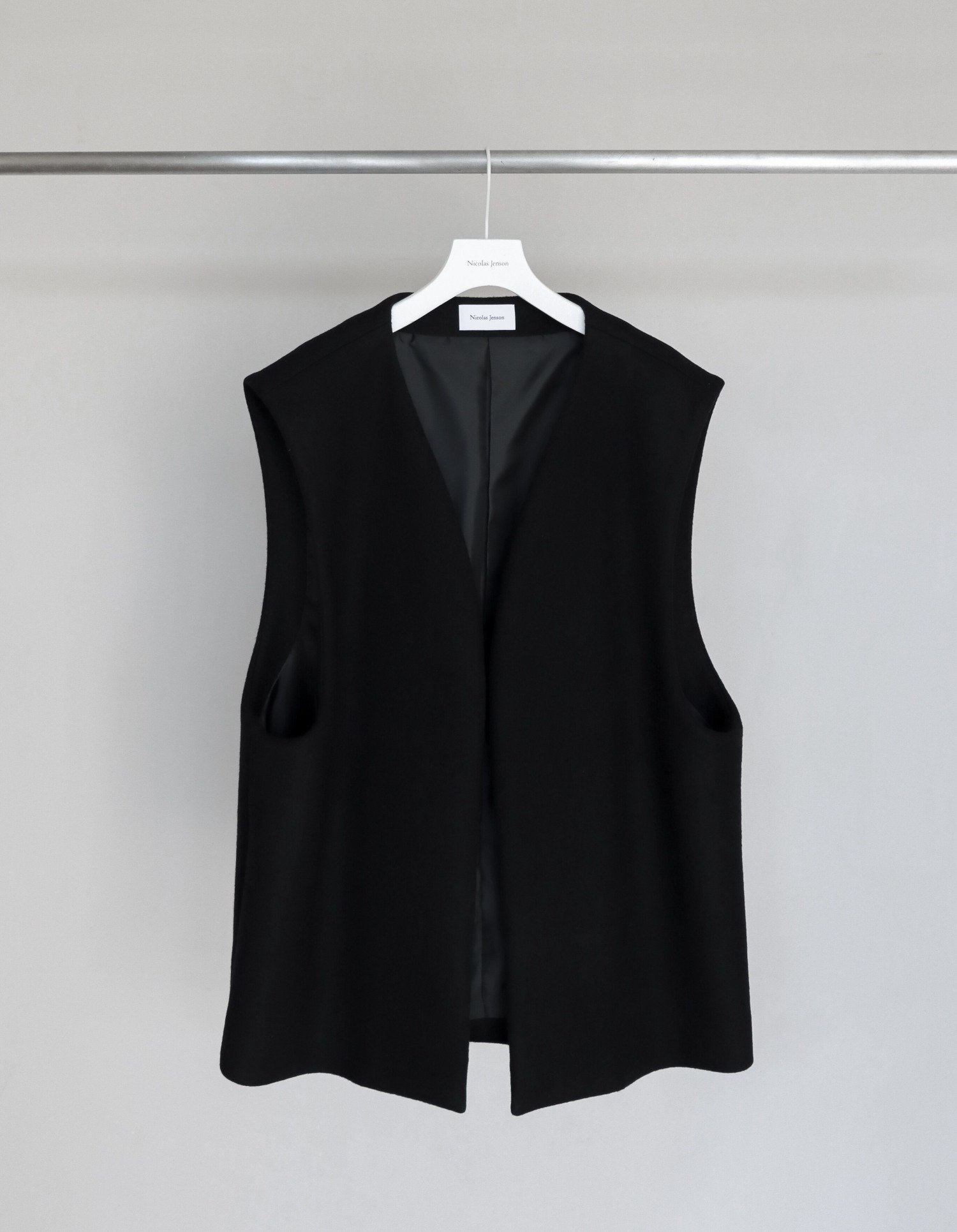 Nicolas Jenson LambsWoolMeltonGilet 二コラ ジェンソン トップス ベスト・ジレ ブラック ホワイト【送料無料】