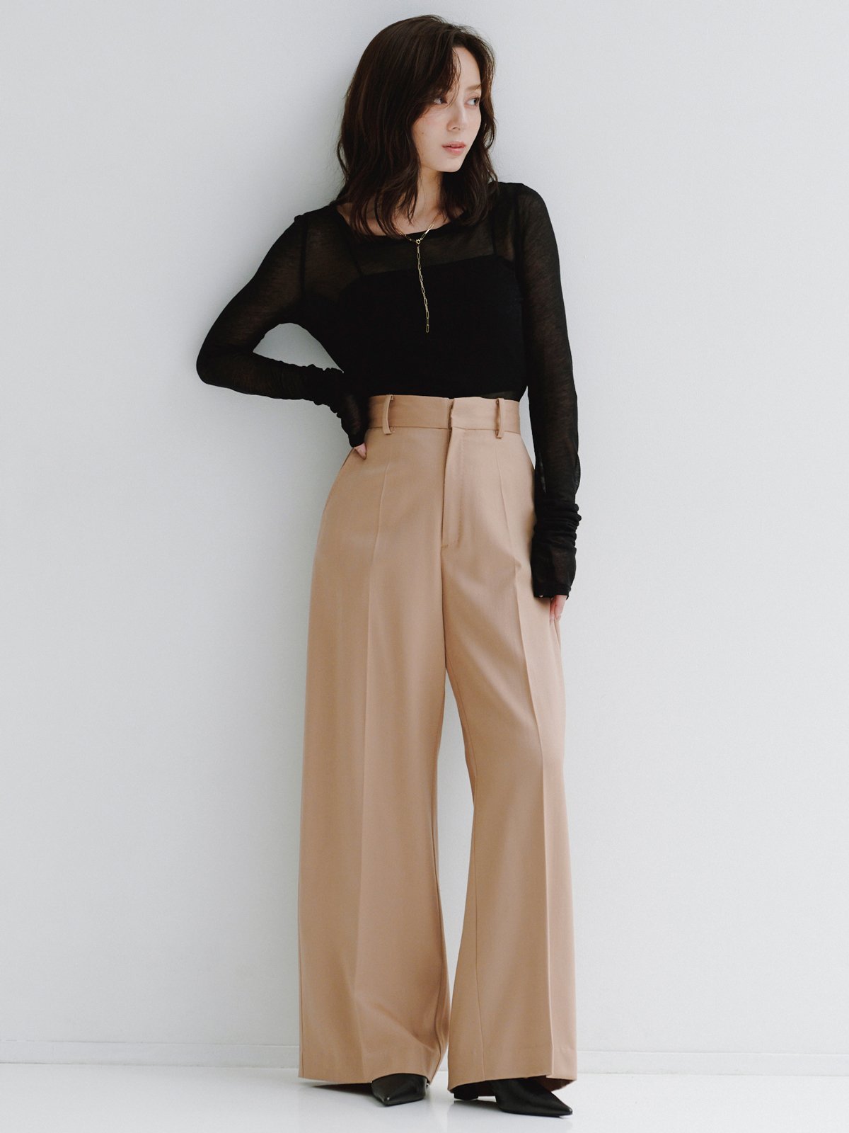 anuans グロスウールワイドパンツ アニュアンス パンツ スラックス・ドレスパンツ ホワイト ベージュ【送料無料】のサムネイル