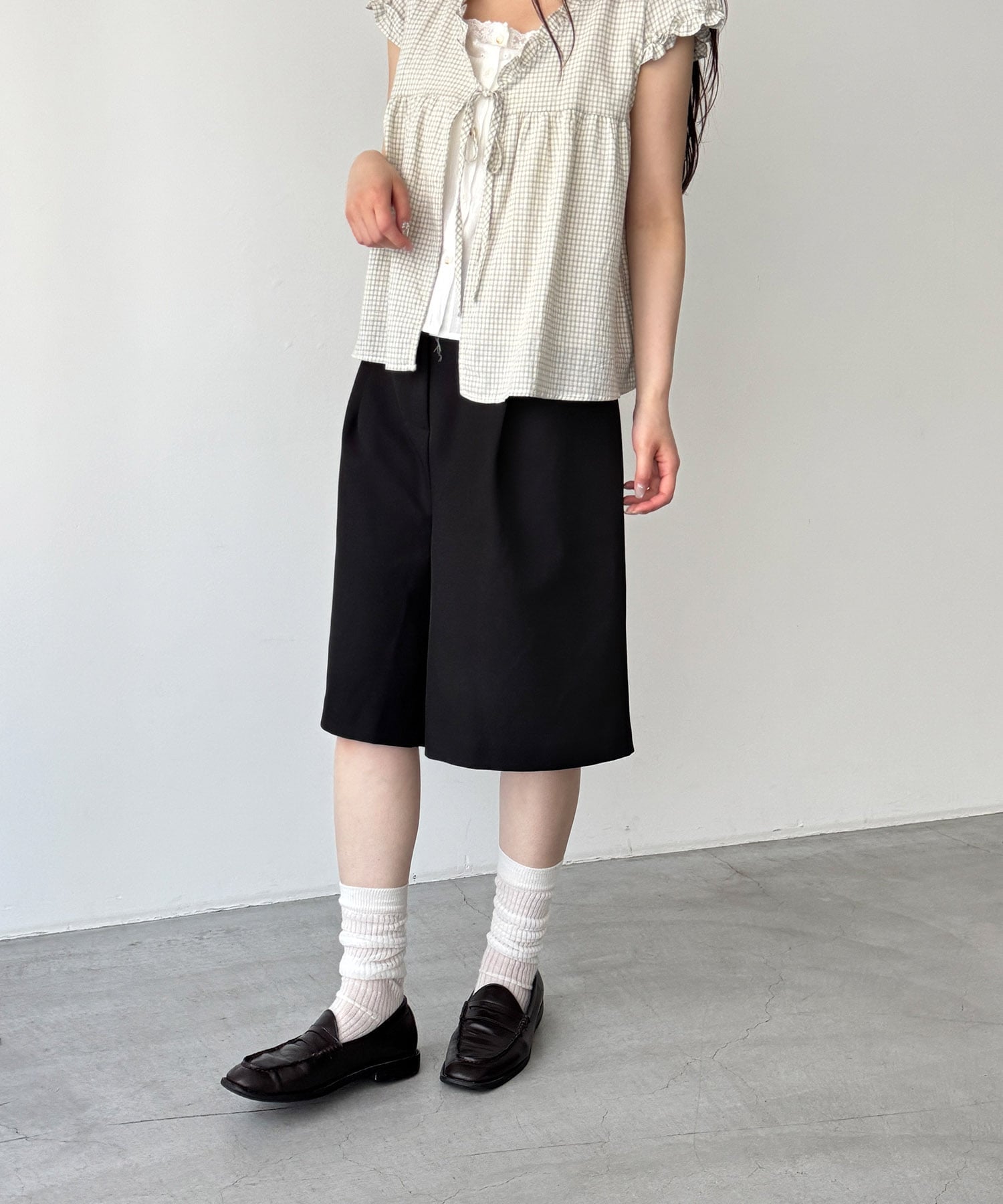 El mar シングルタックハーフパンツ キャナルジーン パンツ その他のパンツ ブラック
