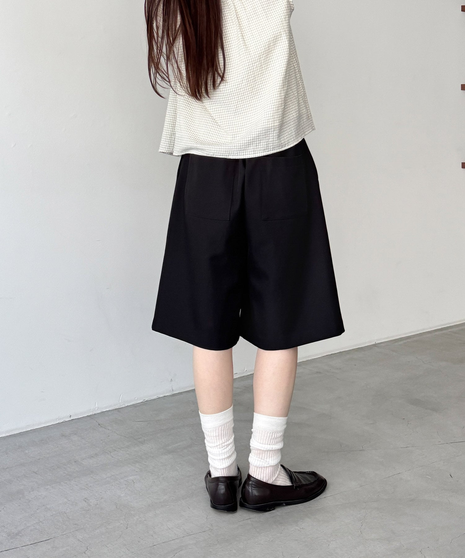 El mar シングルタックハーフパンツ キャナルジーン パンツ その他のパンツ ブラック