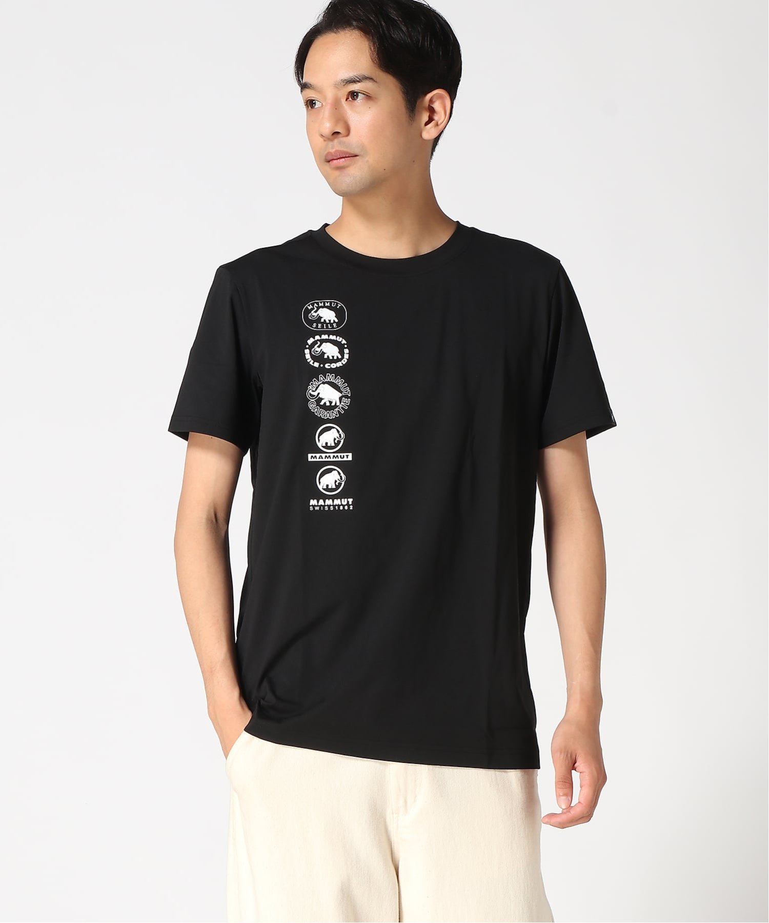 MAMMUT MAMMUT/(U)【公式】QD ロゴ ヒストリー P2 プリント Tシャツ アジアンフィット マムート トップス カットソー・Tシャツ ホワイト ブラック【送料無料】