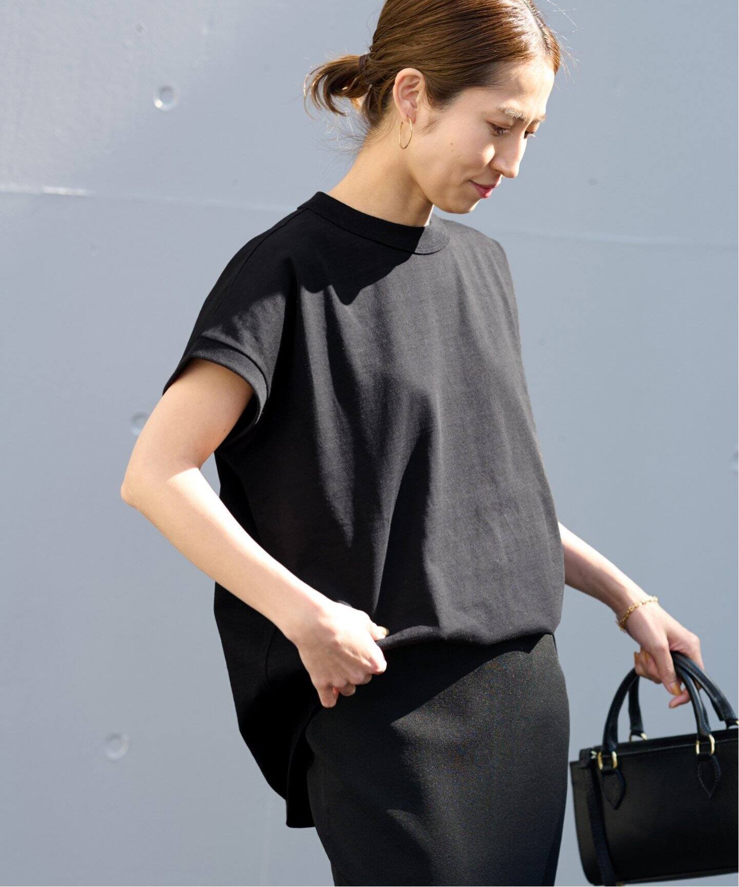 FRAMeWORK ≪追加≫【ATON/エイトン】SUPIMA AIR12/- OVERSIZED TANK TOP フレームワーク トップス カットソー・Tシャツ ブラック ホワイト【送料無料】のサムネイル