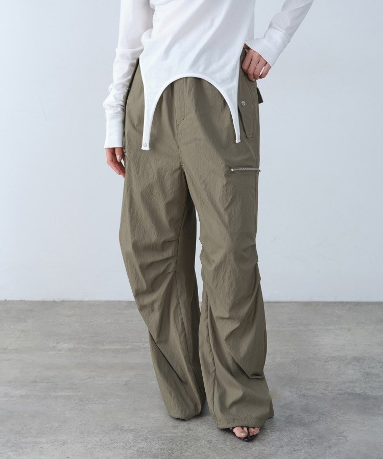 CODE A Airy volume cargo コードエー パンツ その他のパンツ カーキグリーン グレー
