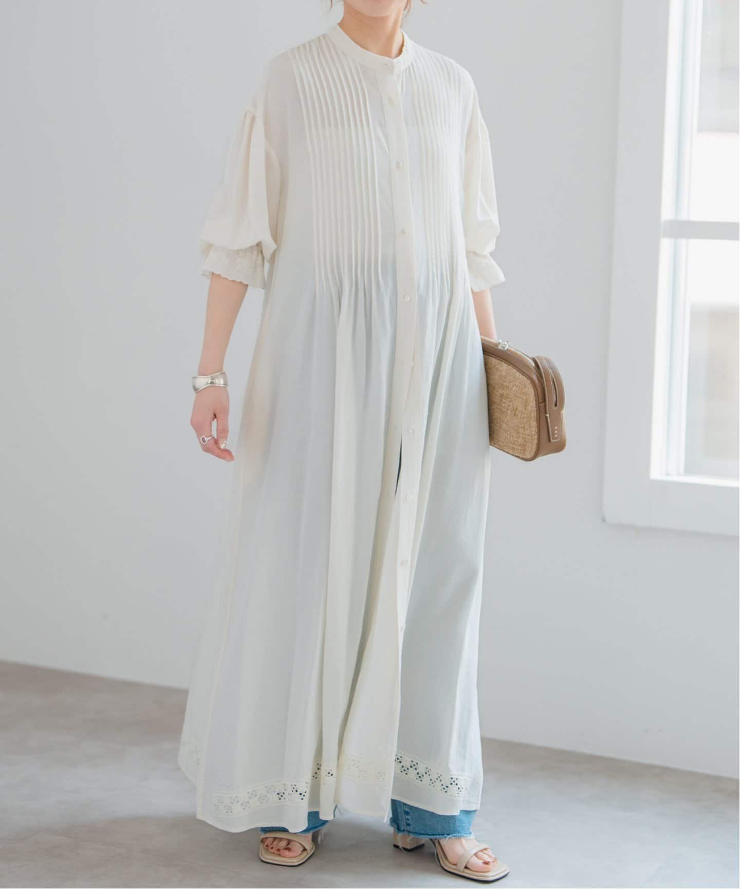 【SALE／30%OFF】Spick & Span 刺繍ドレス スピックアンドスパン ワンピース・ドレス ワンピース ブラック ホワイト【送料無料】のサムネイル