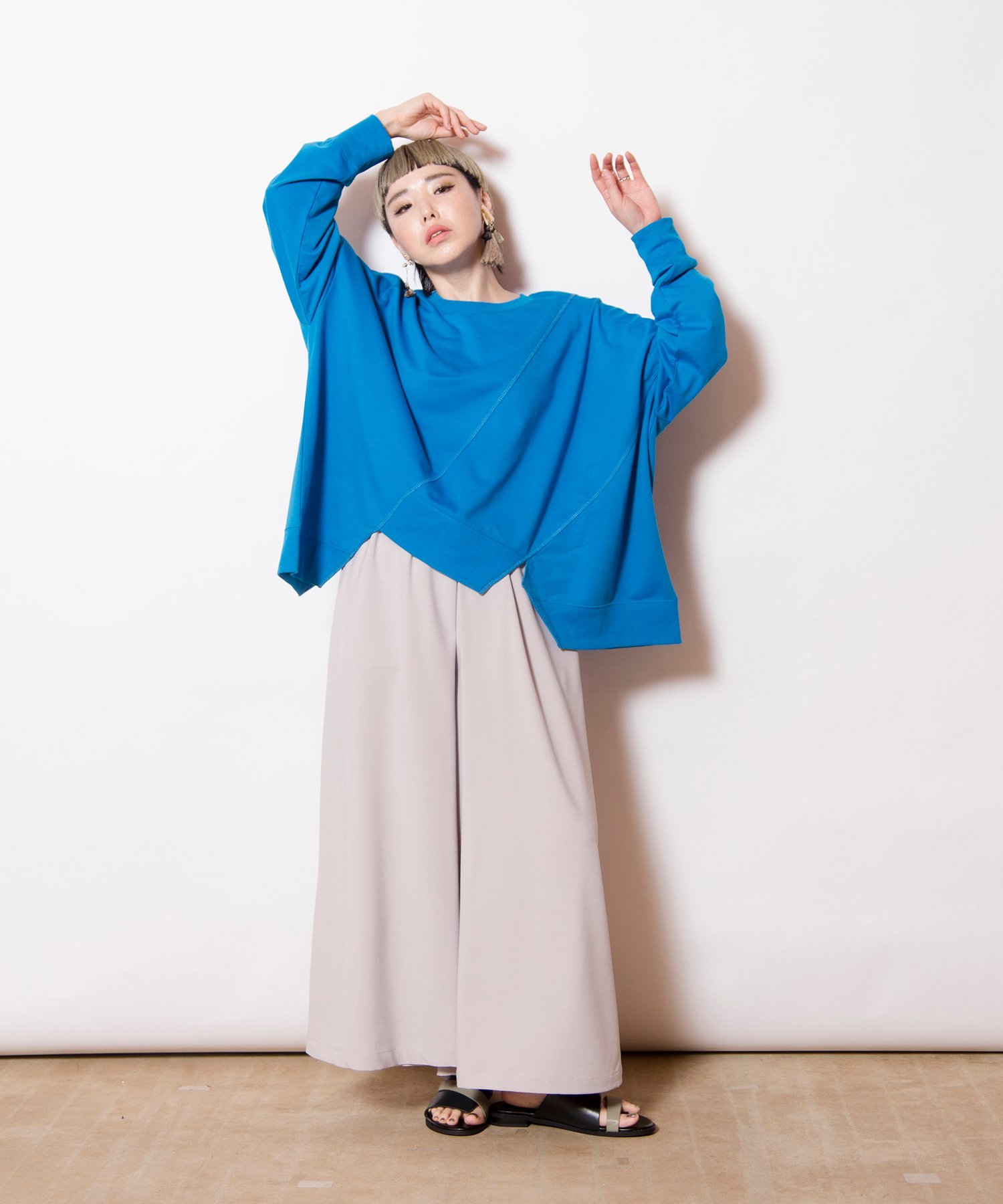 【SALE／20%OFF】OSMOSIS 裏毛切替プルオーバー オズモーシス トップス スウェット・トレーナー ブラック グレー ブルー グリーン【送料無料】