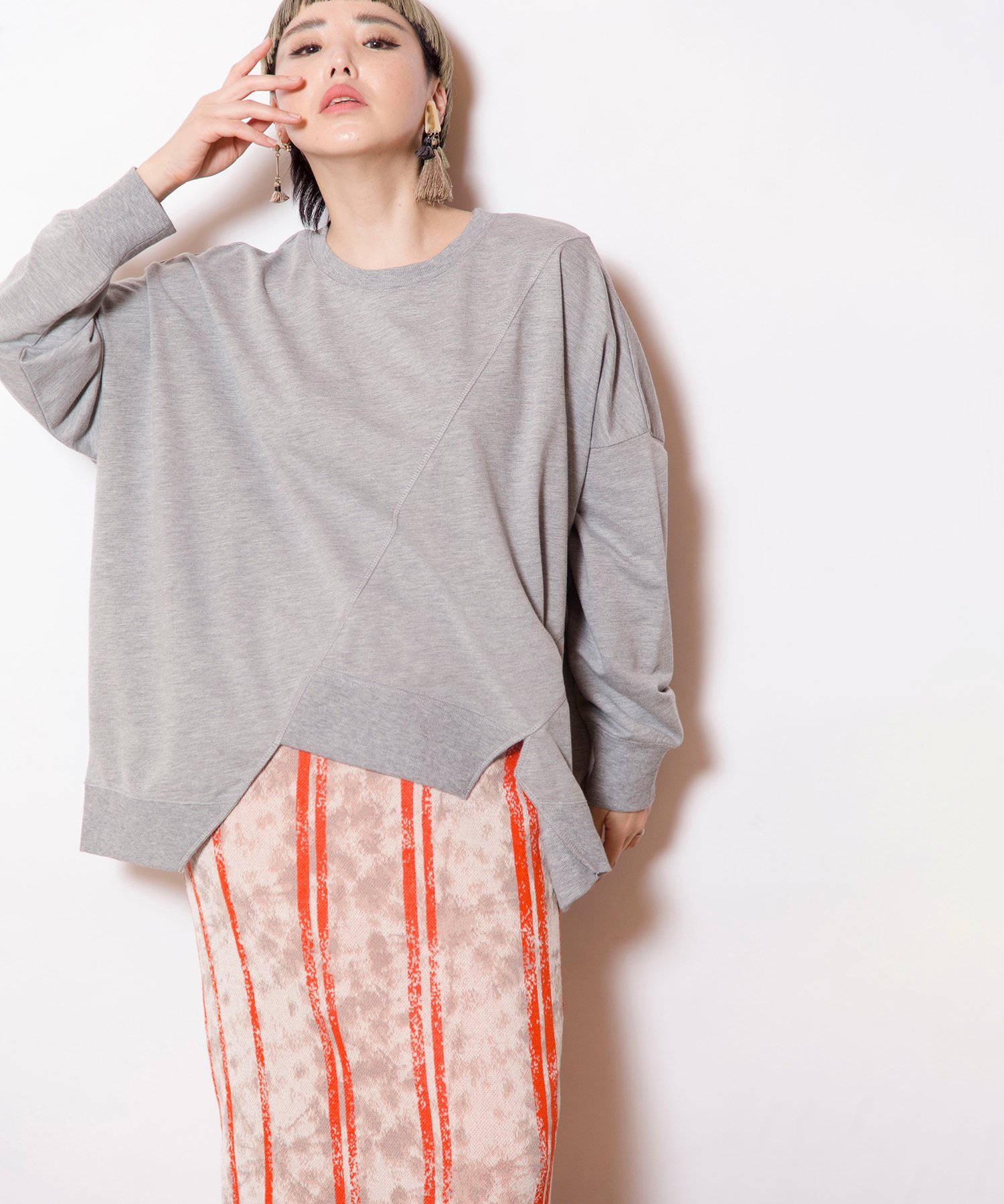 【SALE／20%OFF】OSMOSIS 裏毛切替プルオーバー オズモーシス トップス スウェット・トレーナー ブラック グレー ブルー グリーン【送料無料】