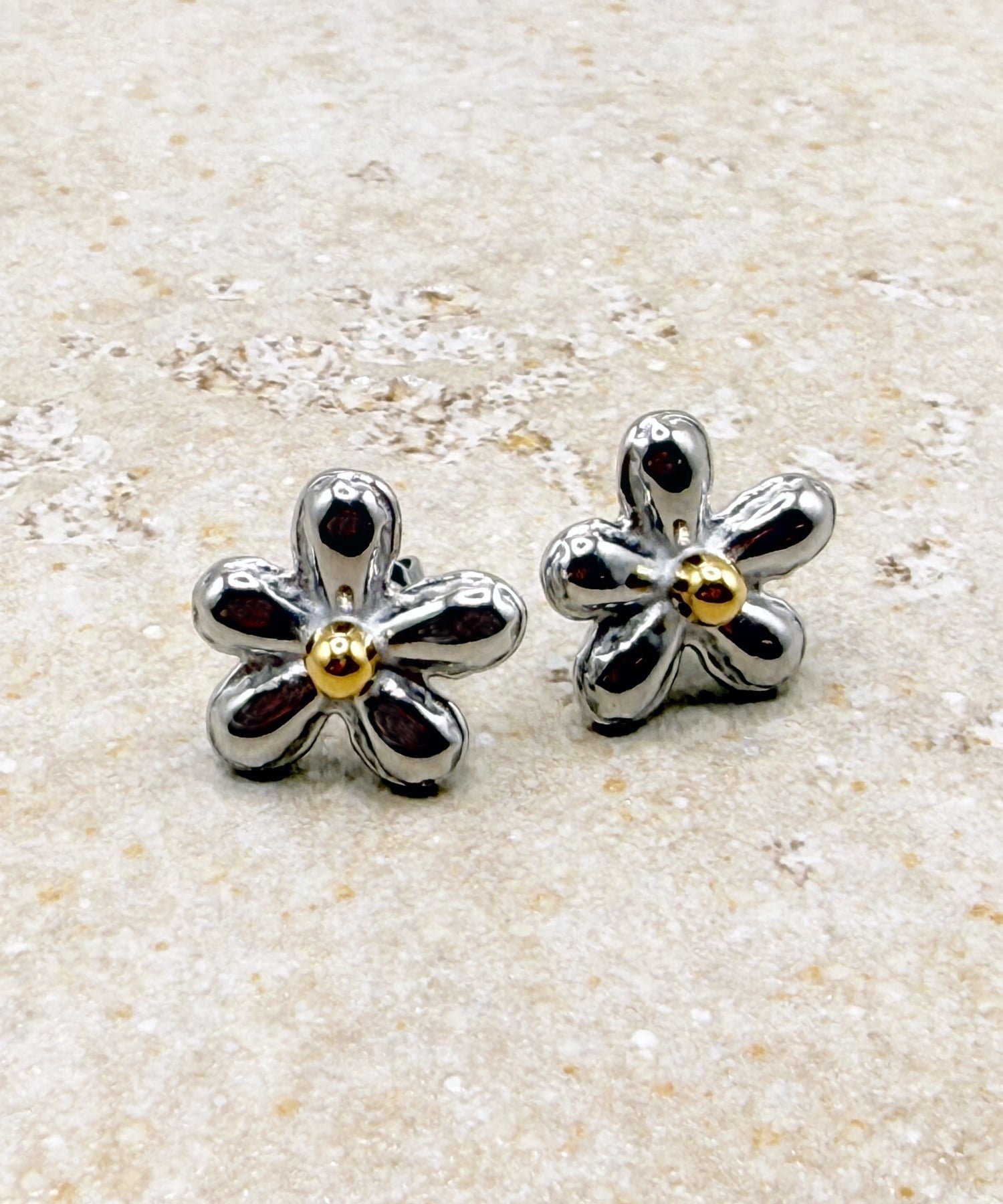 【SALE／40%OFF】Heartdance 【金属アレルギー対応】コンビメッキフラワーステンレスピアス ハートダンス アクセサリー・腕時計 ピアス ゴールド シルバー