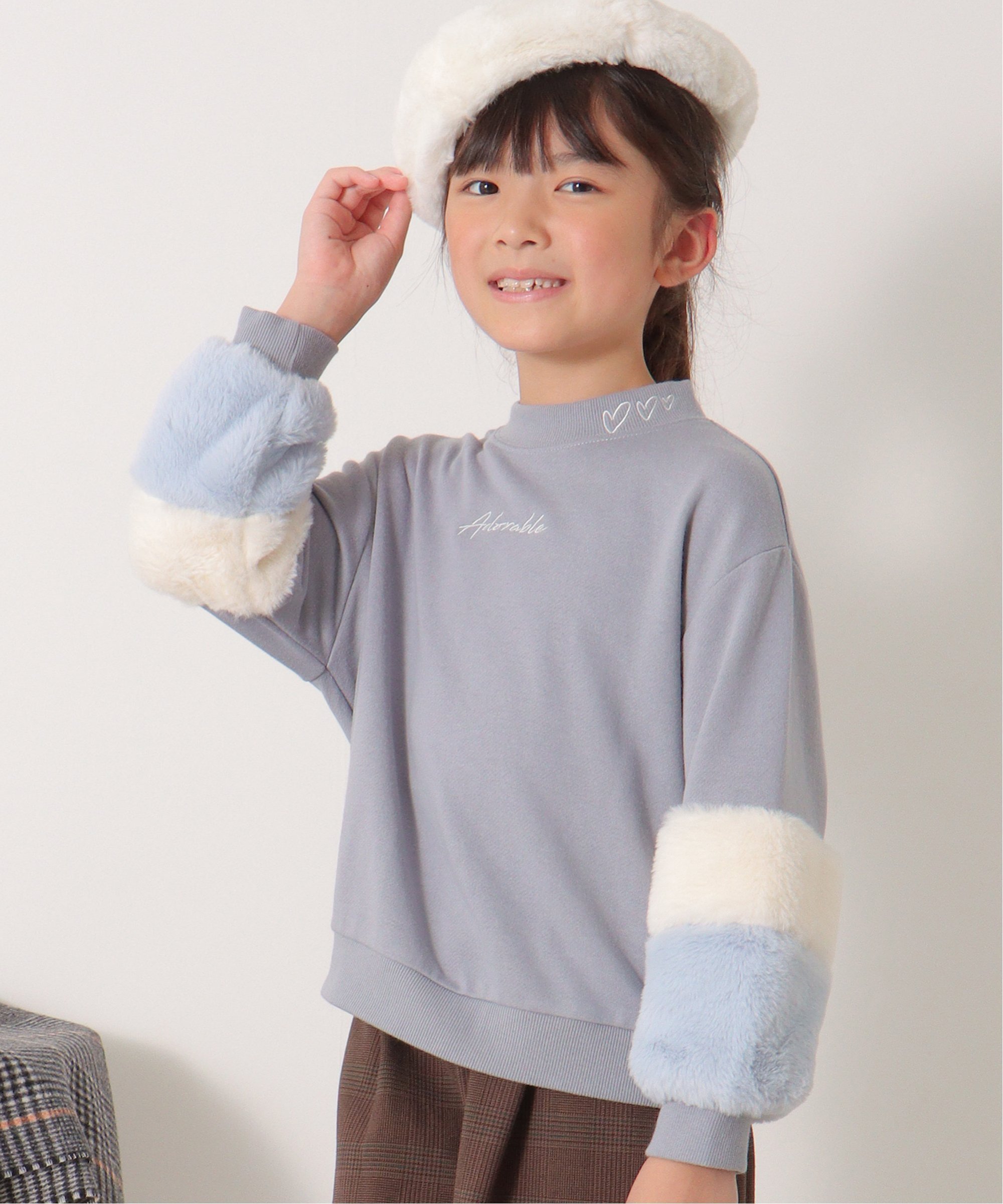【SALE／10%OFF】ikka 袖ファー刺繍裏毛プルオーバー 2 (120~160cm) イッカ トップス カットソー・Tシャツ ホワイト ブラック ブルー