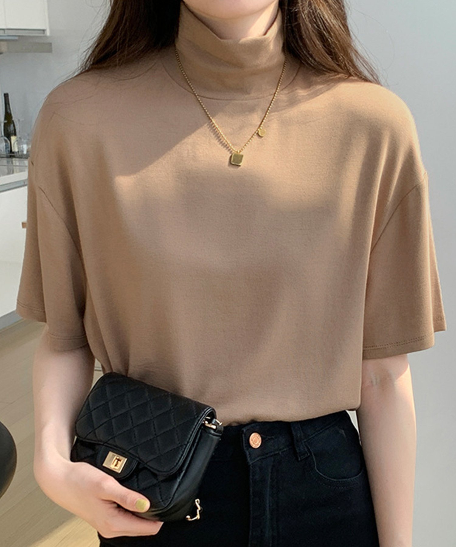 【SALE／53%OFF】Dewlily 【Dewlily】ハイネック半袖ニット アミュレット トップス ニット ブラック ホワイト ブラウン