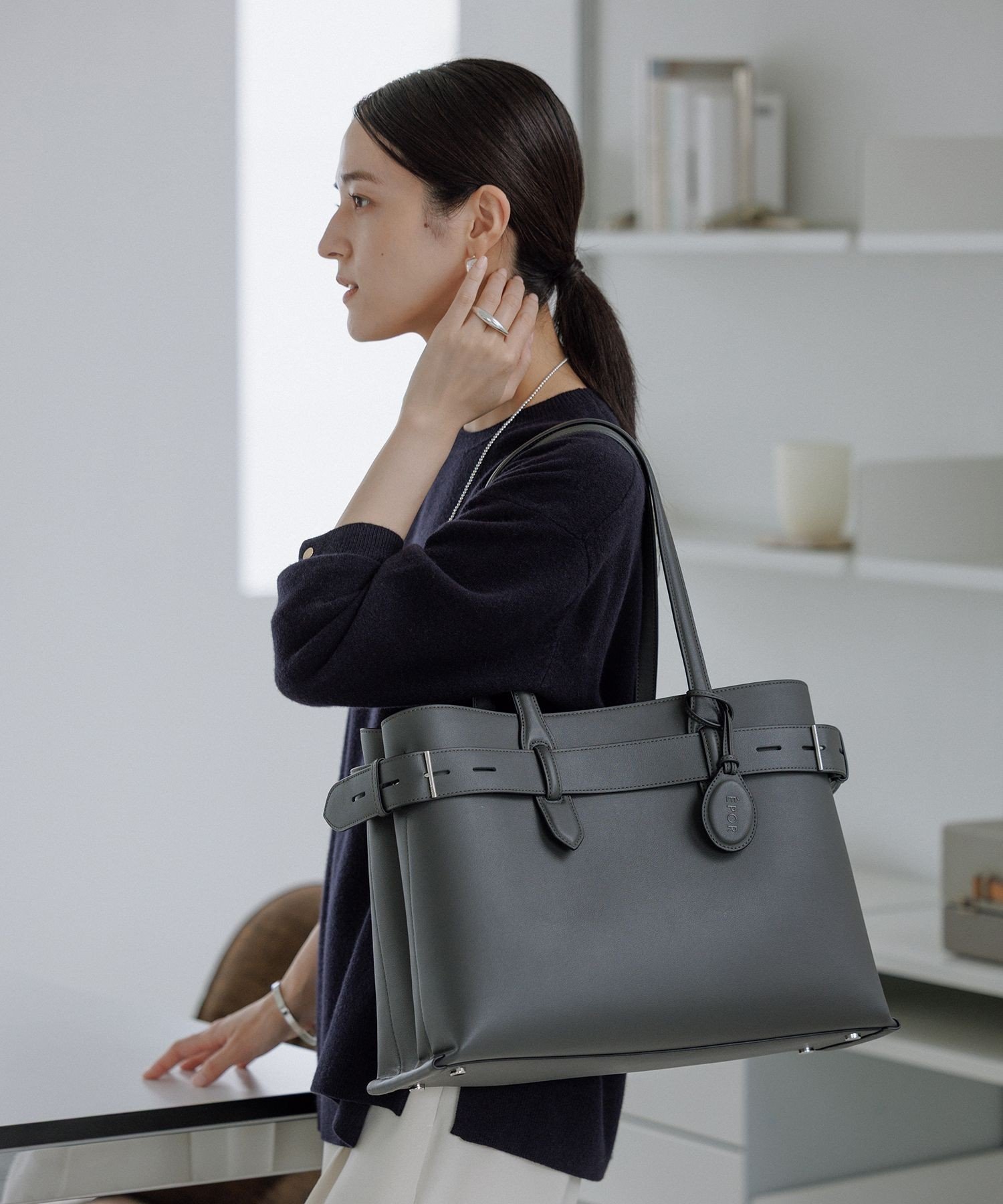 ROPE' 【E'POR】A BAG Large/A4対応・通勤 ロペ バッグ トートバッグ ブラック ベ...