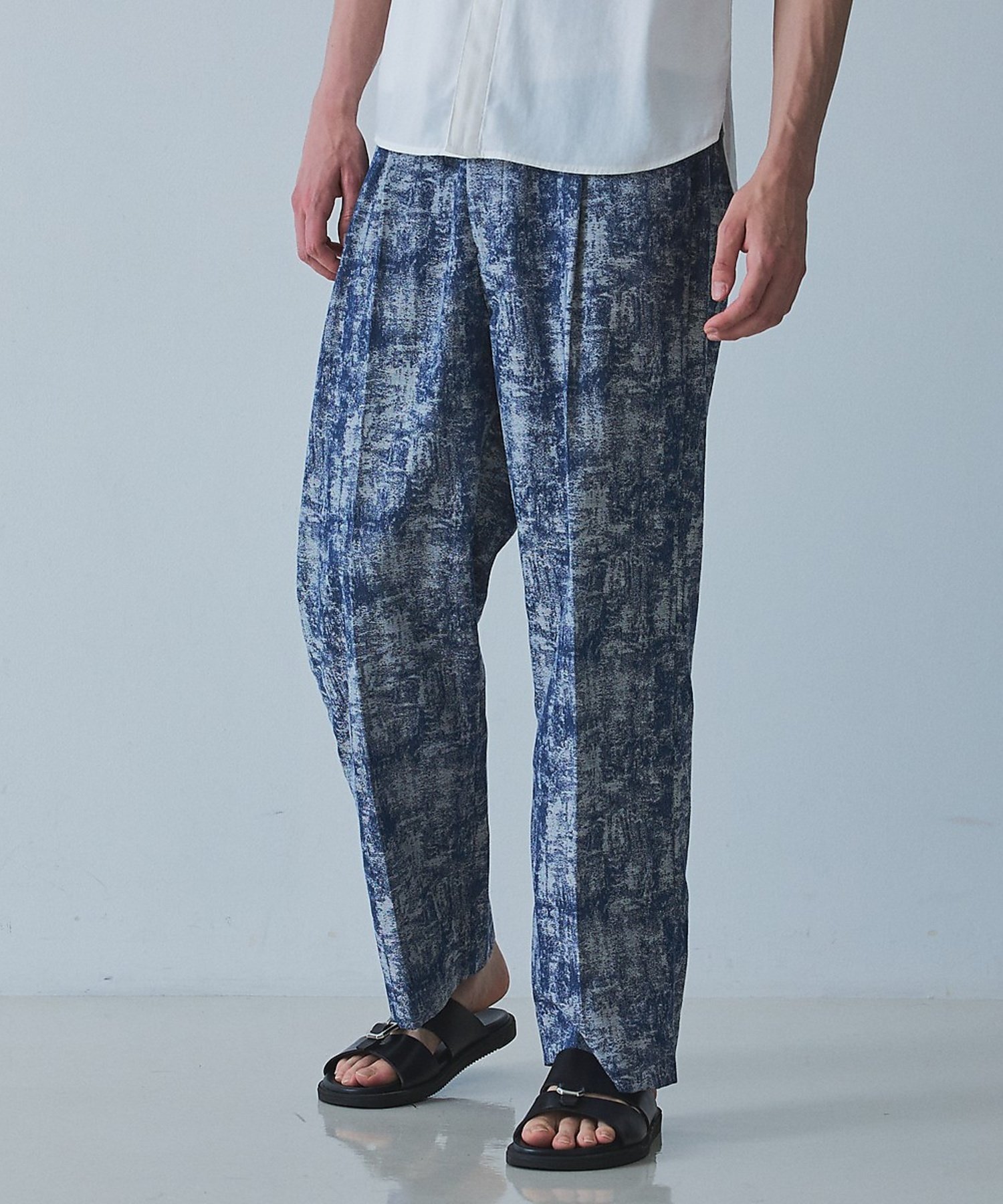 5351POUR LES HOMMES 【総柄】ダンガリー ジャガード ワイド テーパード パンツ ゴーサンゴーイチプールオム パンツ その他のパンツ ブルー ブラック