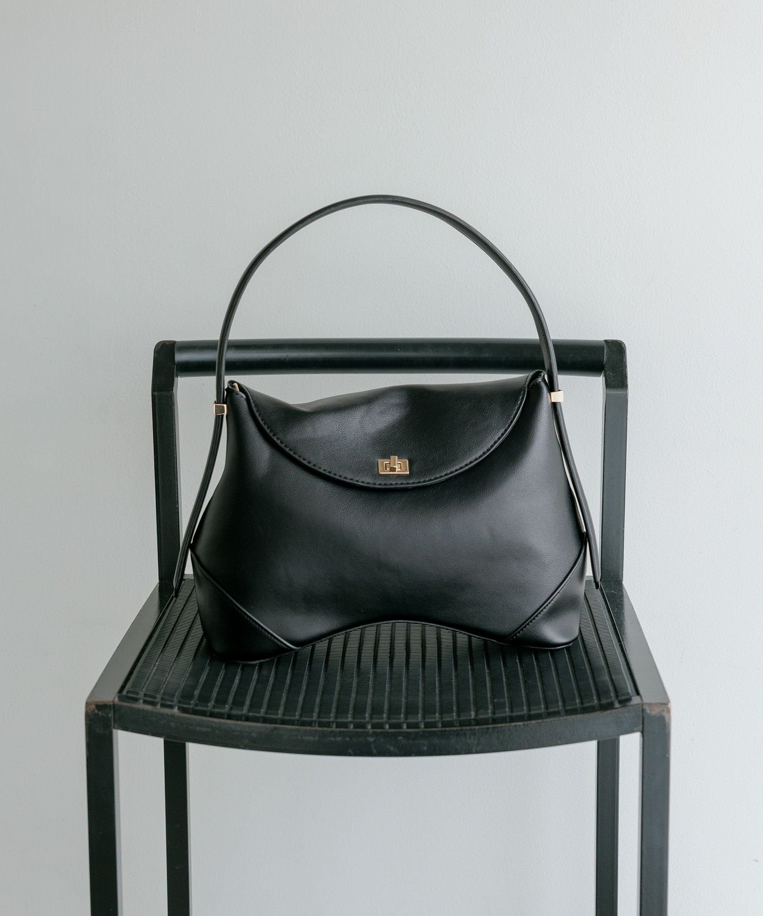 Andemiu ボトムラウンドBAG アンデミュウ バッグ ハンドバッグ ベージュ ブラック ピンク【送料無料】