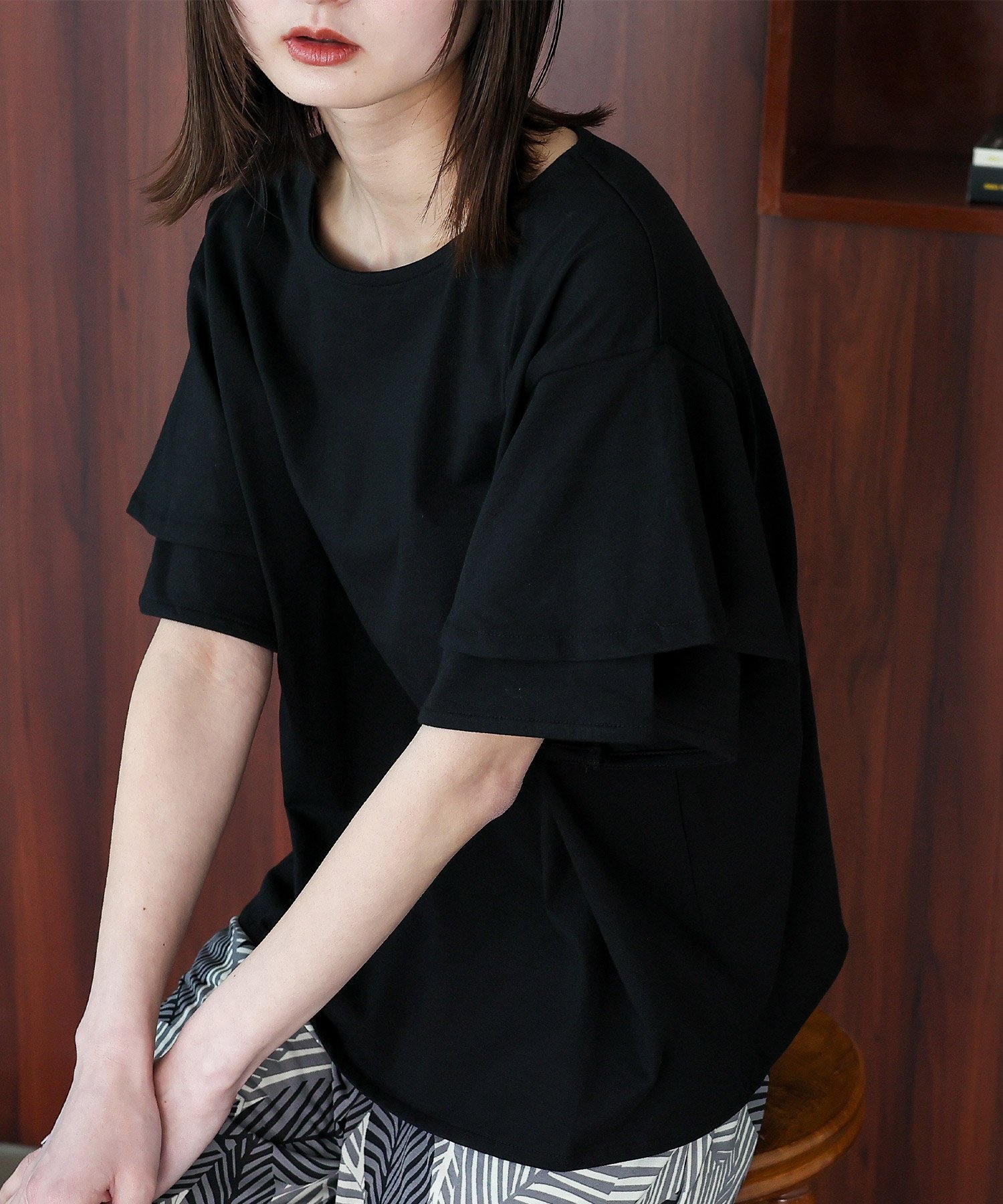 【SALE／40%OFF】aroco 袖フリルトップス ヴィータフェリーチェ トップス カットソー・Tシャツ ホワイト グレー ピンク ブラックのサムネイル