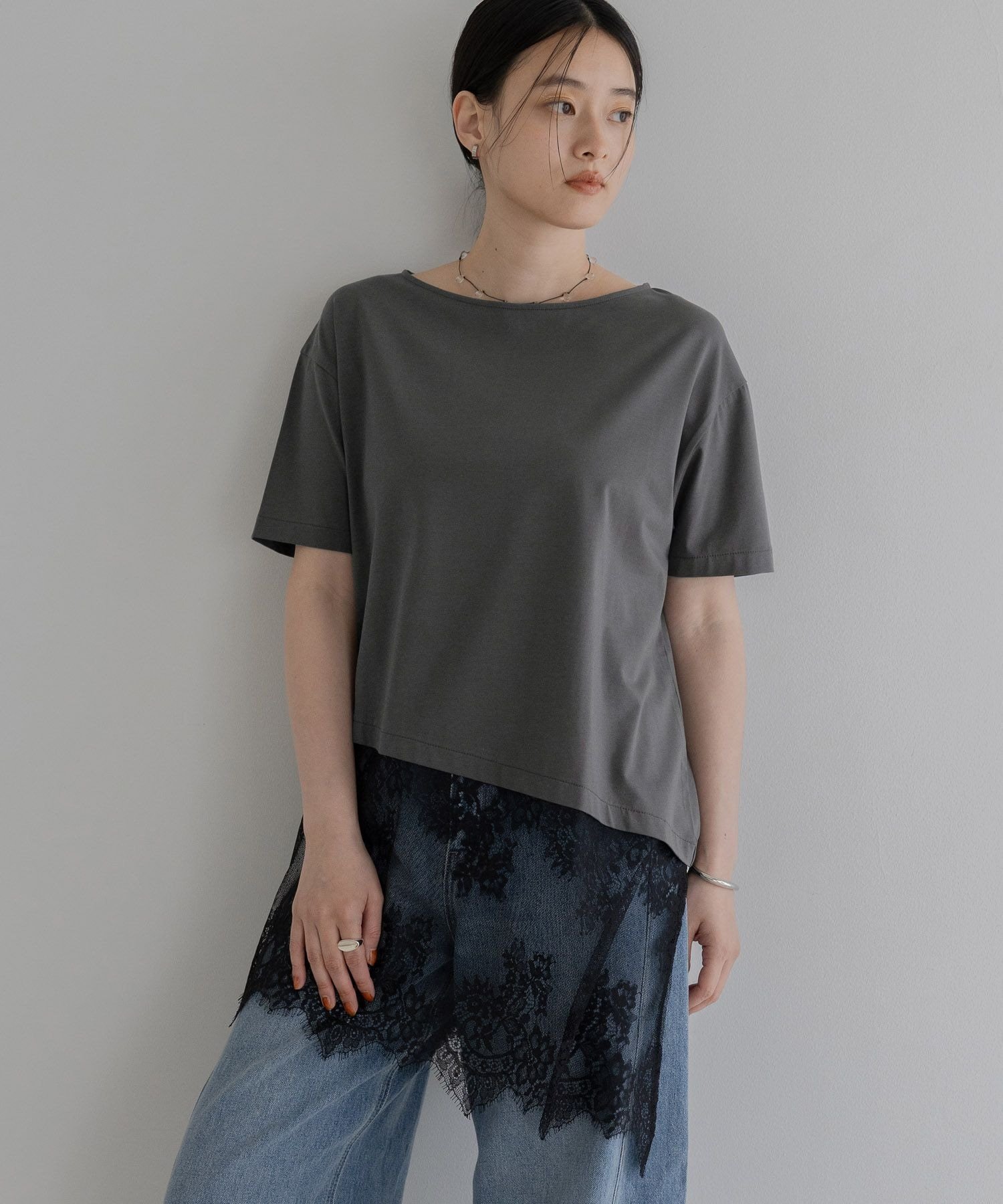 イレヘムレースTEE アパートバイ トップス カットソー・Tシャツ ホワイト ブラック グレー