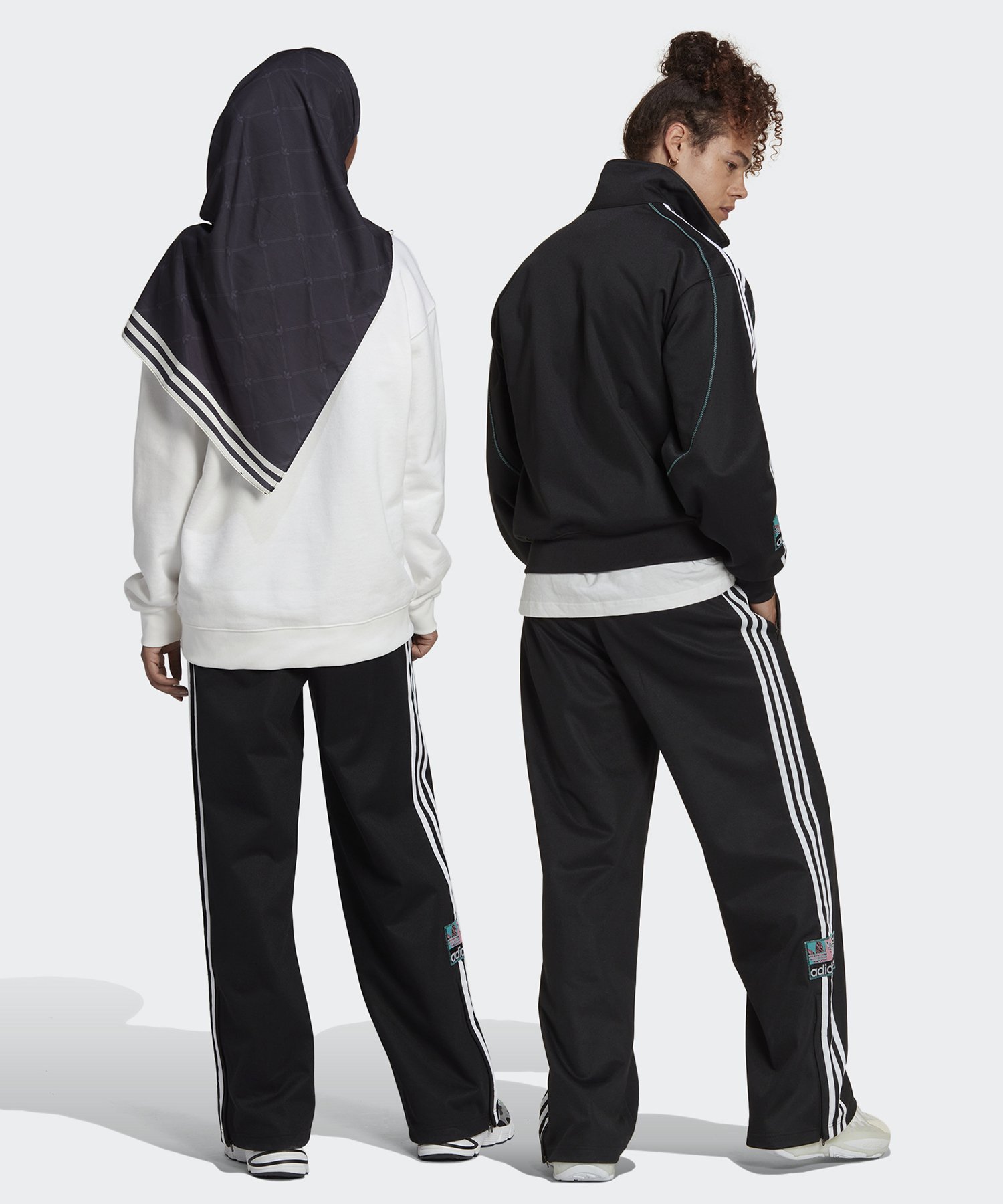 adidas Originals トラックパンツ / アディダスオリジナルス（メンズ/レディース） アディダス スポーツ/水着 ジャージ ブラック【送料無料】