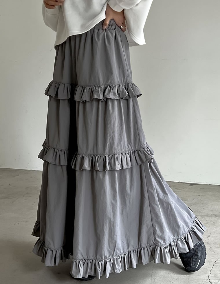 【SALE／75%OFF】Re:EDIT ナイロンタフタフリルティアードスカート リエディ スカート ロング・マキシスカート グレー ブラック stylife-14907177 Rakuten Fashion サンプル画像2