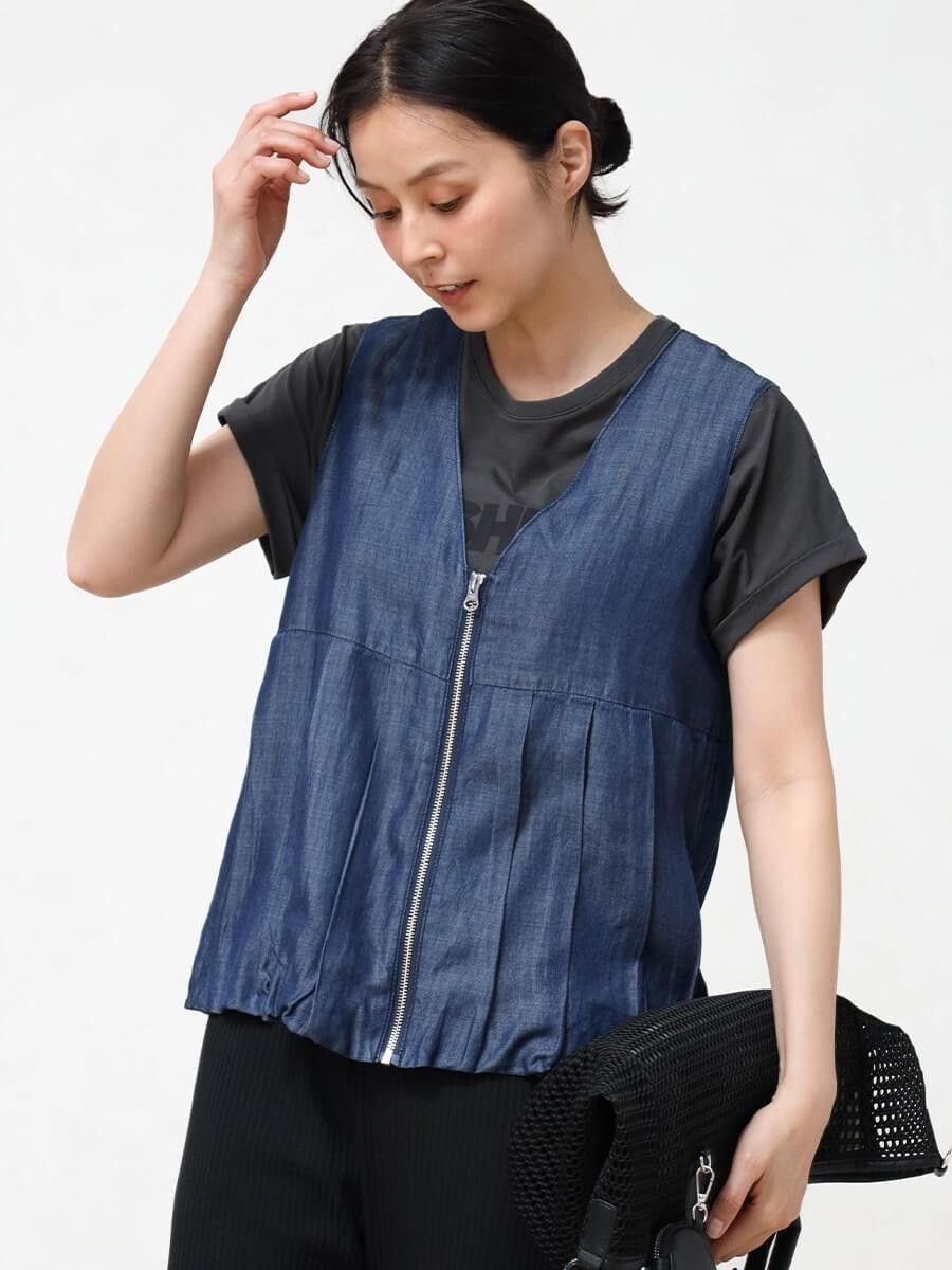 【SALE／49%OFF】CLOVE テンセルプリーツZIPベスト ラシュッド トップス ベスト・ジレ ブルー ネイビー【送料無料】