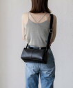 【SALE/40%OFF】aroco ワンショルダースクエアバッグ ヴィータフェリーチェ バッグ ショルダーバッグ グレー ブラック【送料無料】