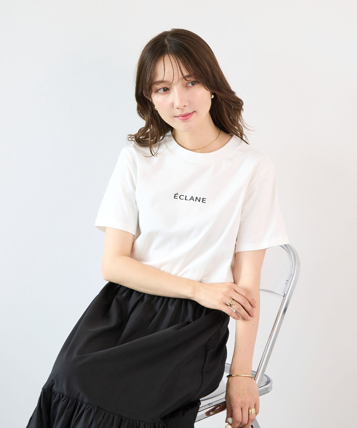ECLANEロゴTシャツ フューティアランド トップス カットソー・Tシャツ ホワイト ブラック