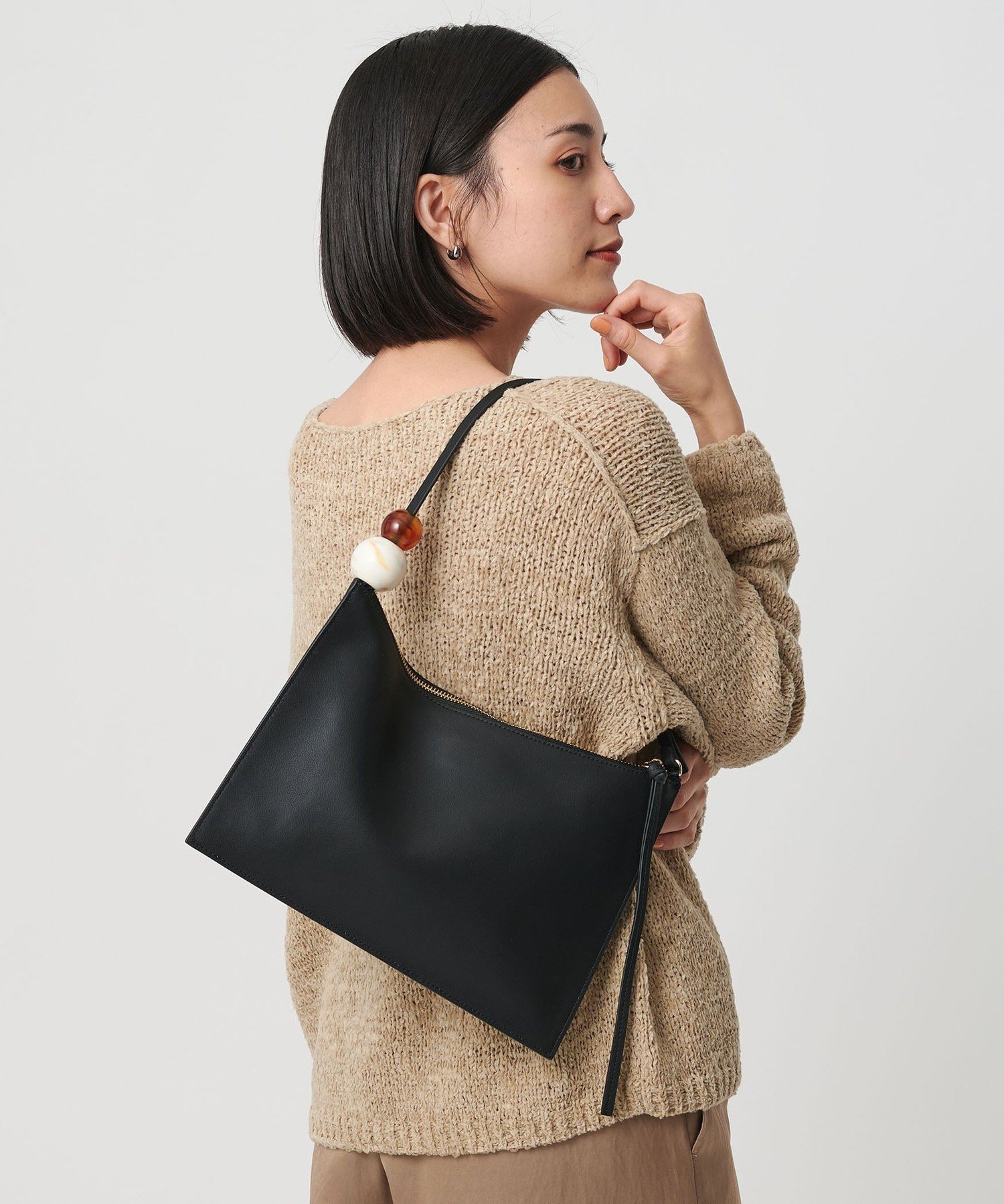 【SALE／40%OFF】BEAUTY&YOUTH UNITED ARROWS ＜WUHAUS＞レザー スクエア ボール ショルダーバッグ ユナイテッドアローズ アウトレット バッグ ショルダーバッグ ブラック【送料無料】