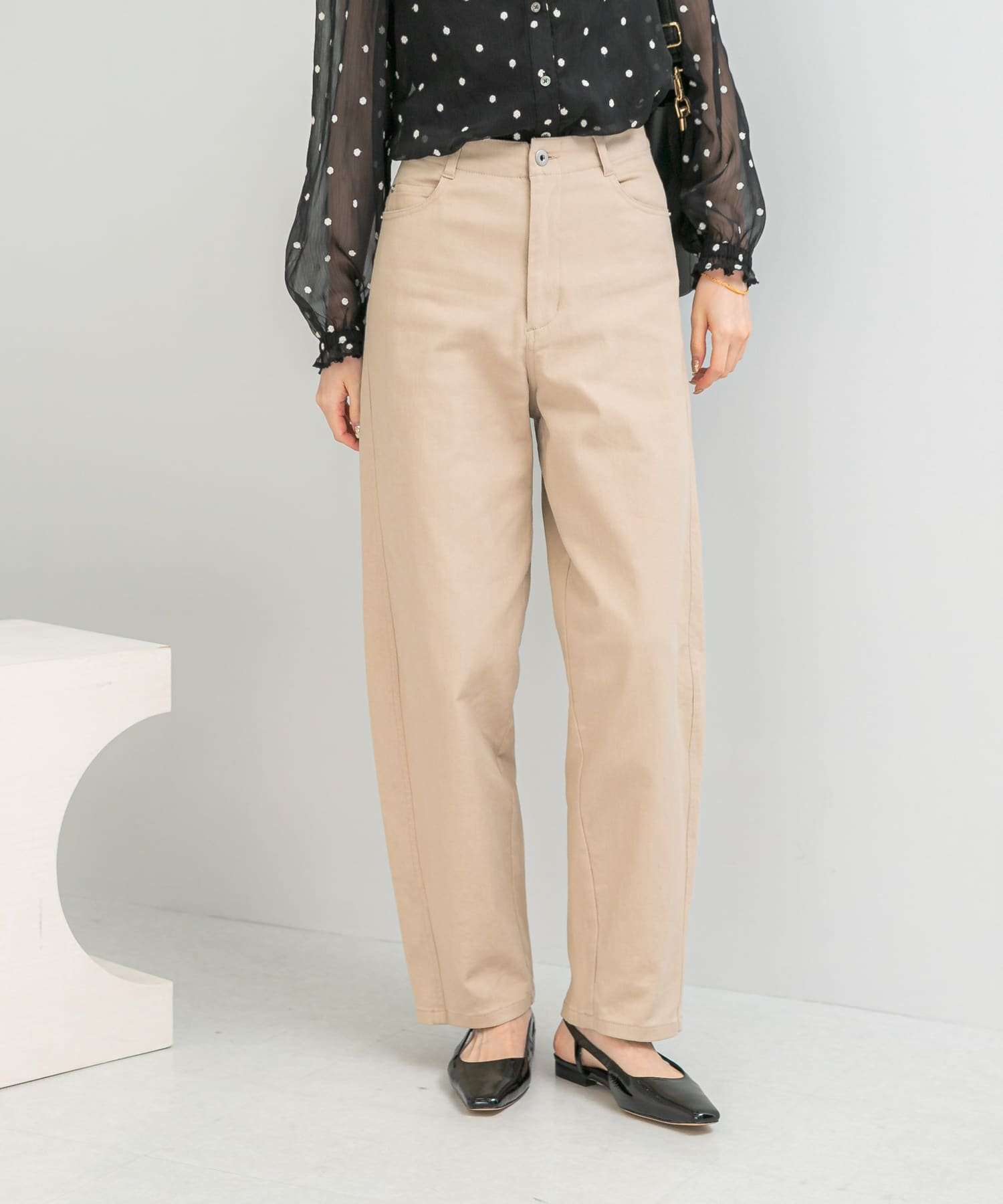 【SALE／50%OFF】URBAN RESEARCH ROSSO ツイルバレルパンツ アーバンリサーチロッソ パンツ その他のパンツ ブラック ベージュ【送料無料】