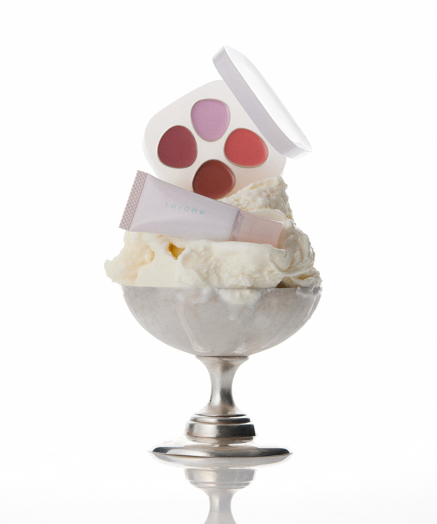 to/one ヘブンリ— スイーツ ボックス < Midnight Fantasy & Full of Sweet > トーン コフレ・キット・セット コフレ・コスメキット・ギフトセット【送料無料】