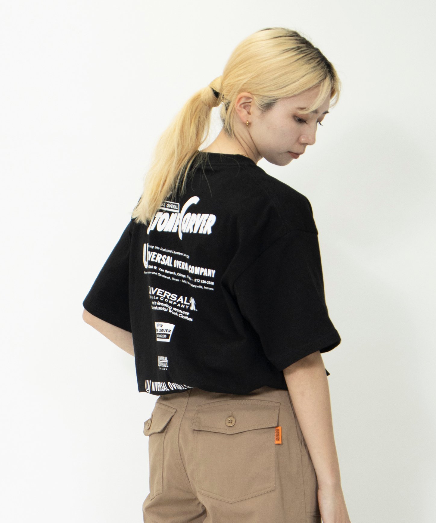 UNIVERSAL OVERALL HISTORICAL LOGO TEE ユニバーサルオーバーオール トップス カットソー・Tシャツ ブラック ホワイト