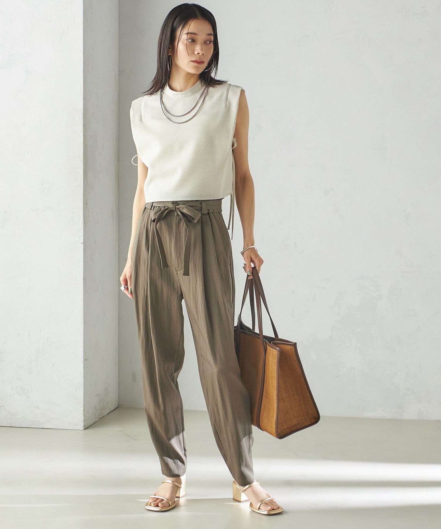 【SALE／60%OFF】SHIPS WOMEN 小泉里子コラボ:＜手洗い可能＞ツイル ウエスト テーパード パンツ シップス パンツ その他のパンツ ベージュ グリーン【送料無料】