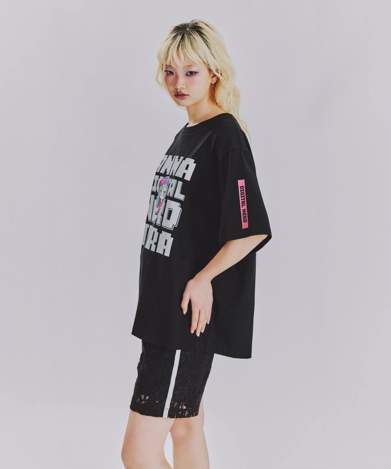 【anna sui nyc】TERA Digital Nerd T シャツ アナ スイ トップス カットソー・Tシャツ グリーン ブラック