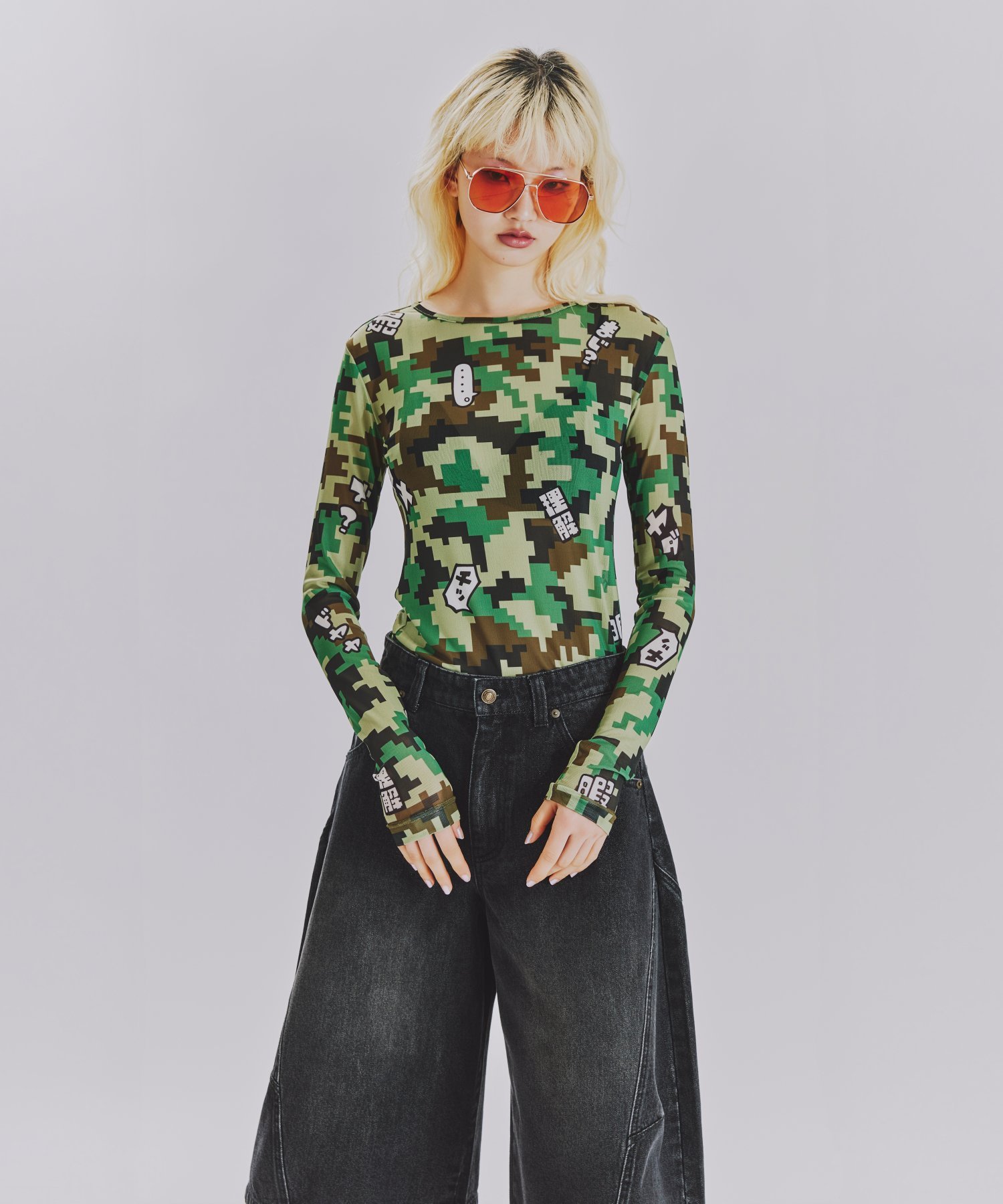 anna sui nyc 【anna sui nyc】TERA つぶやきCAMOメッシュトップス アナ スイ トップス カットソー・Tシャツ カーキグリーン【送料無料】