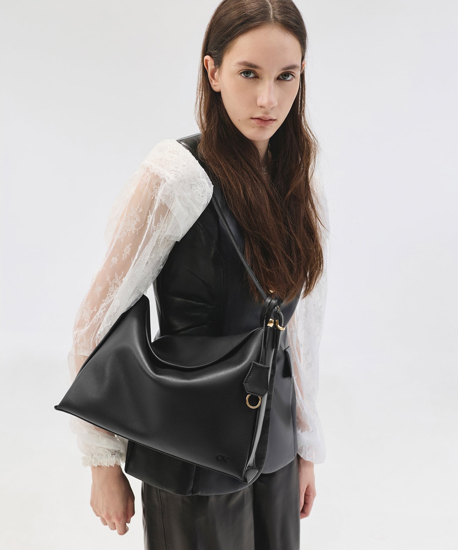 CHARLES & KEITH ラージ レザー トップフラップ ホーボーバッグ チャールズアンドキース バッグ トートバッグ ブラック【送料無料】