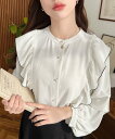 【SALE/34%OFF】moment+ パール釦マルチウェイ配色メローフリルブラウス モーメントプラス トップス シャツ・ブラウス ホワイト ベージュ