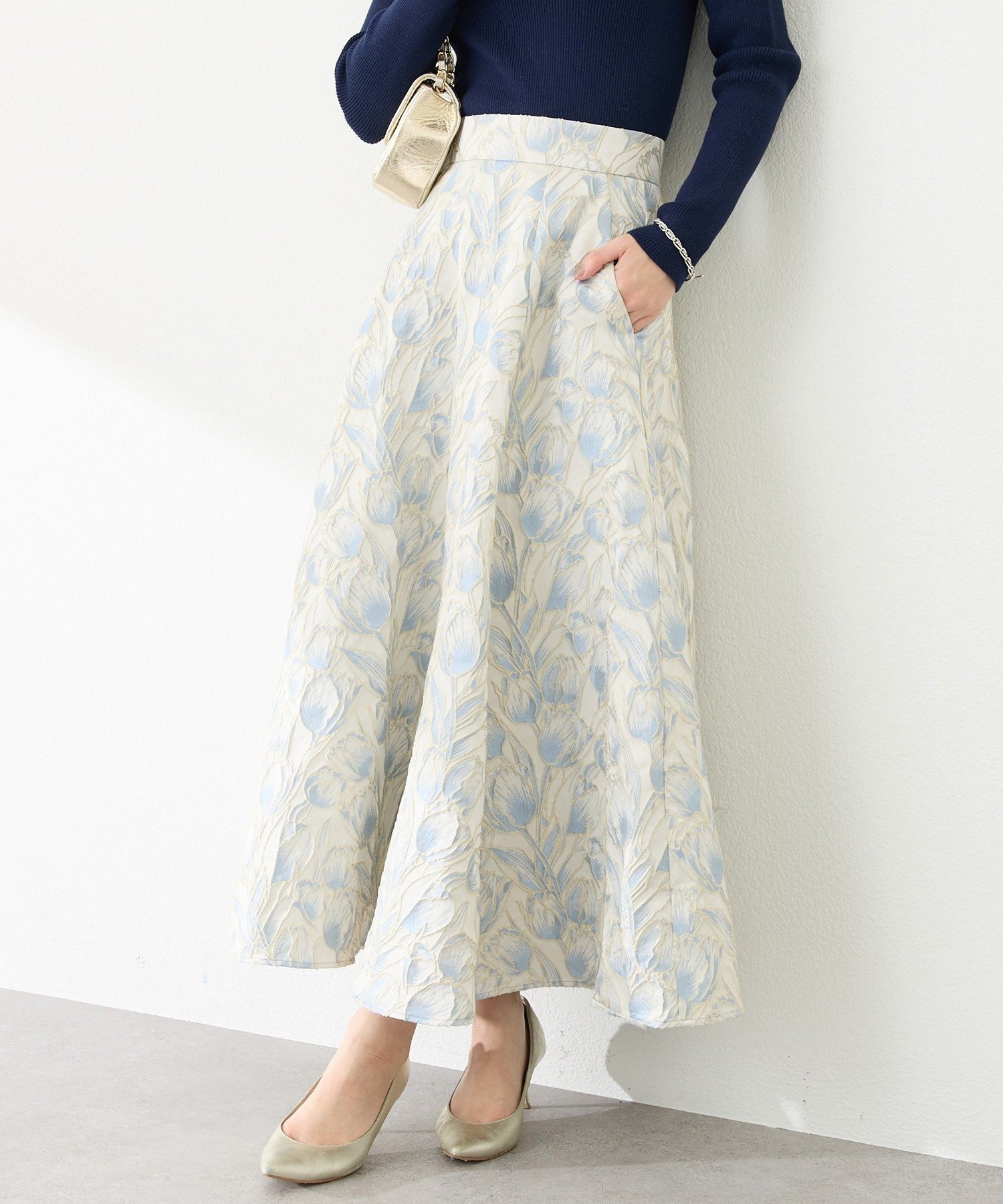 La boutique BonBon 【BonBonガールズセレクト・最強映えスカート】お花柄ジャガードスカート ラブティックボンボン スカート ロング・マキシスカート ベージュ ブルー グレー【送料無料】のサムネイル