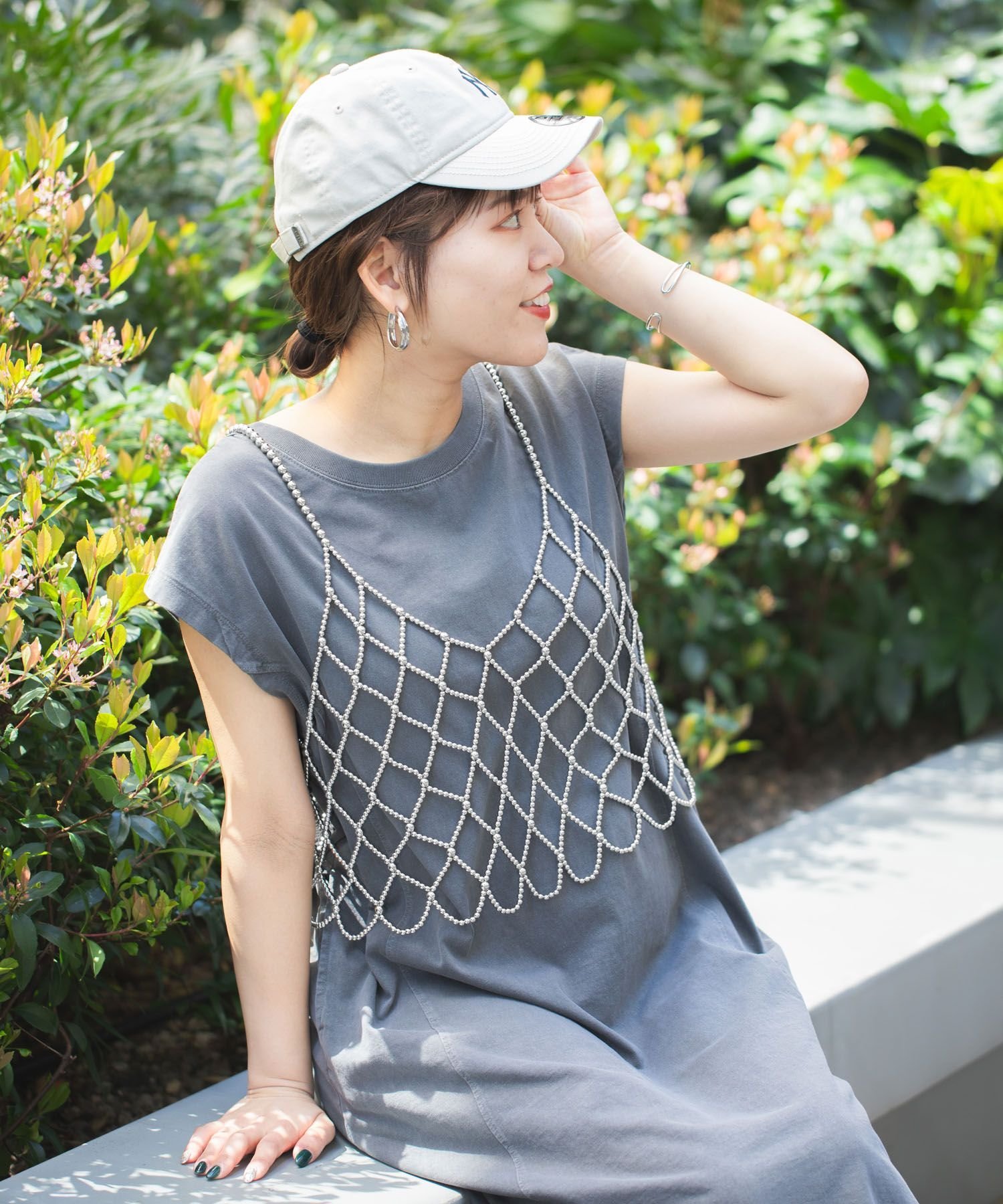 BAYFLOW 【スタッフ企画】ビーズビスチェ/YOU are YOU ベイフロー トップス ベスト・ジレ シルバー ホワイト【送料無料】のサムネイル