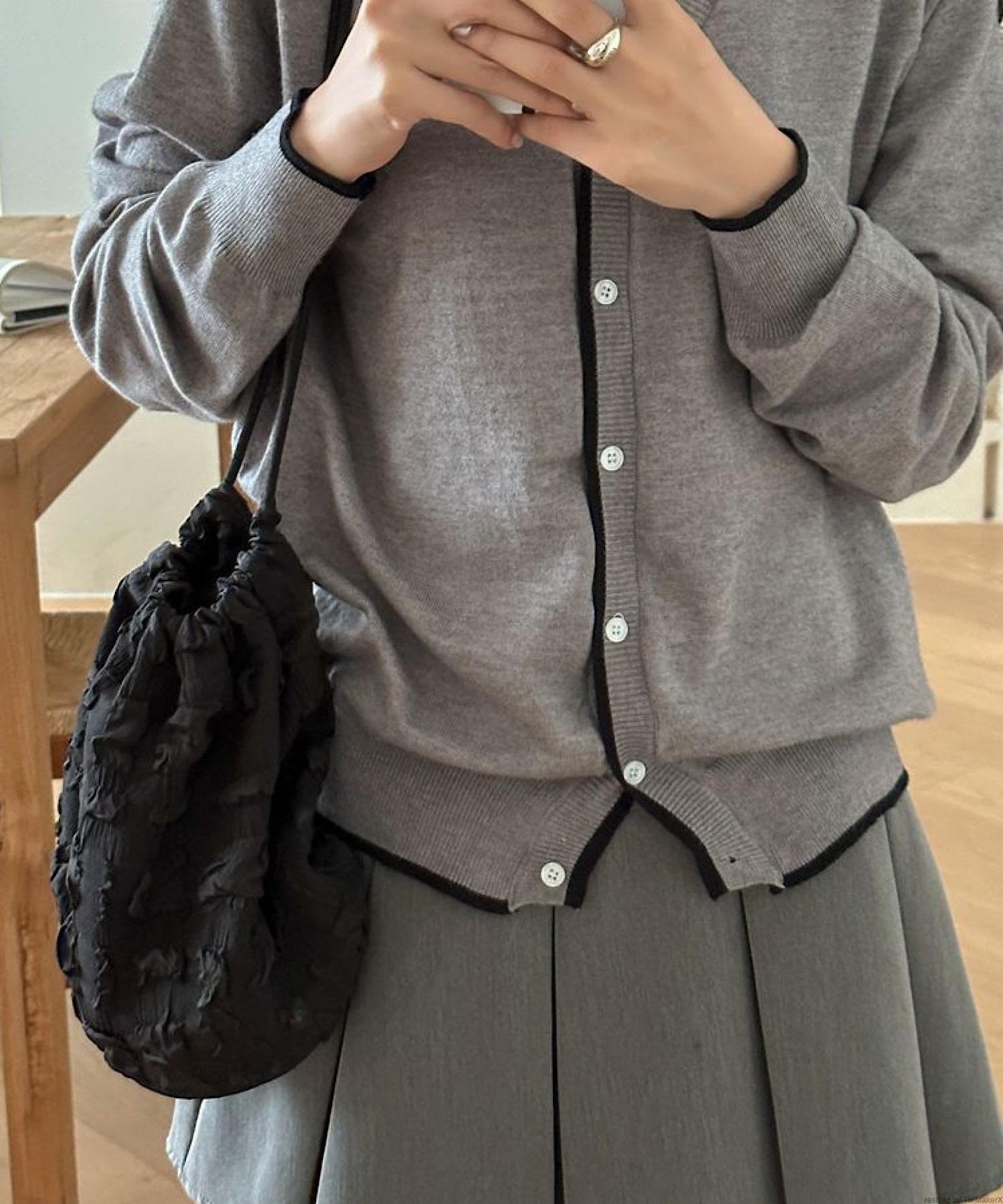 【SALE／70%OFF】Liaa Liaa/(W)巾着 バッグ リュック ミニョントレフル ルームヨンマルサンセレクティッド バッグ リュック・バックパック ブラック ホワイト ブラウン